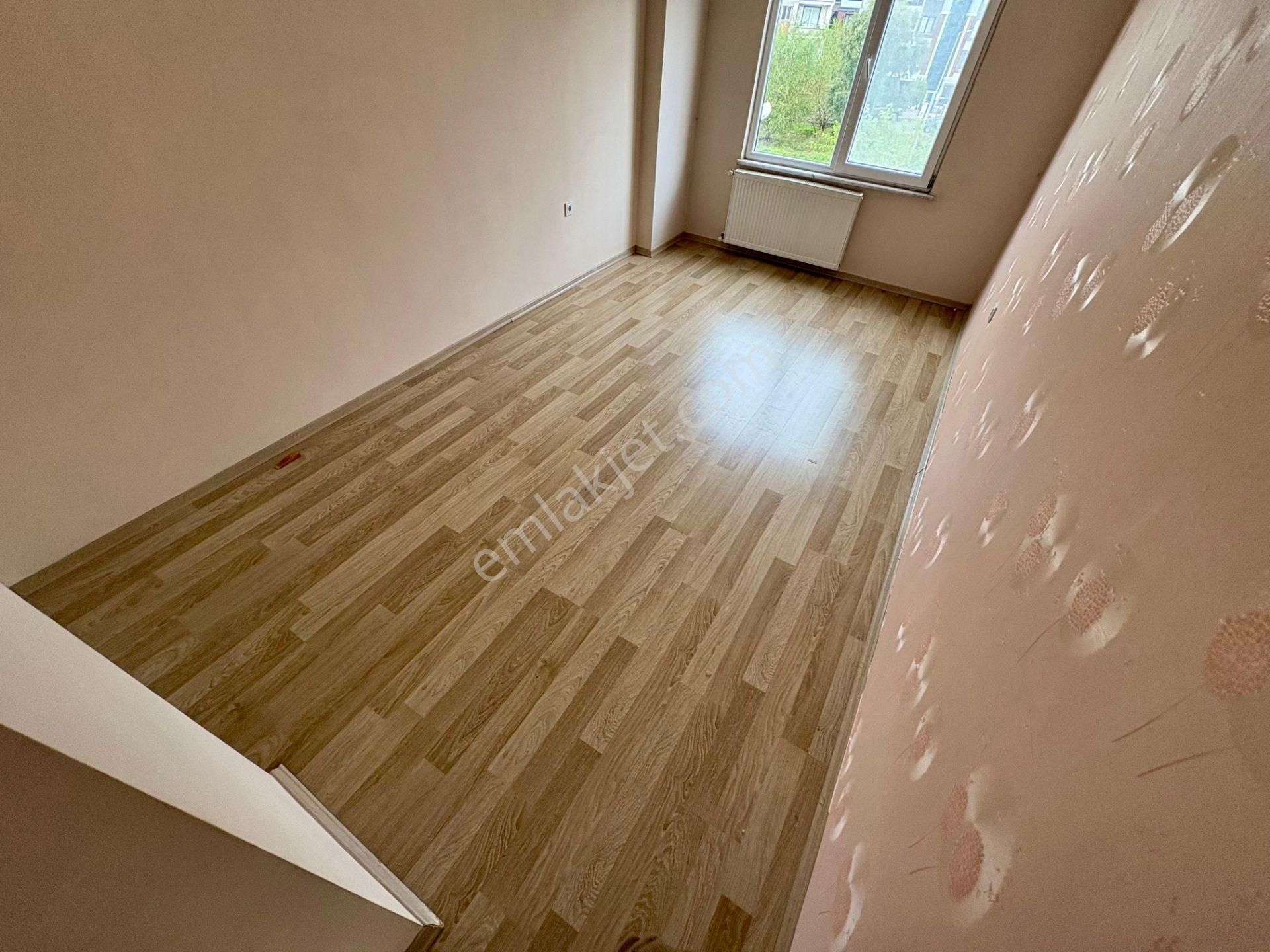 Akçay Sezgin Emlaktan Ara Kat & Ön Cephe 120m2 Satılık 2+1 Daire - Görsel 17