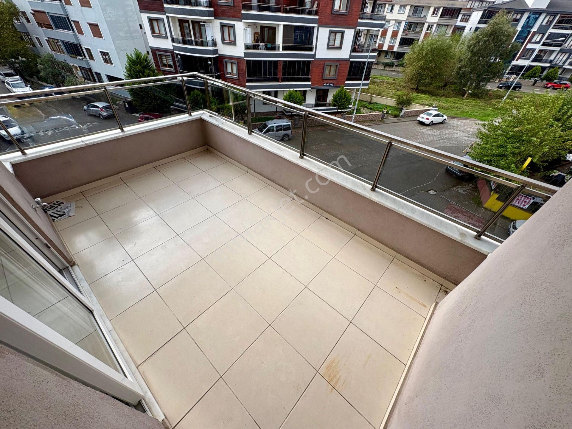 Akçay Sezgin Emlaktan Ara Kat & Ön Cephe 120m2 Satılık 2+1 Daire - Görsel 11