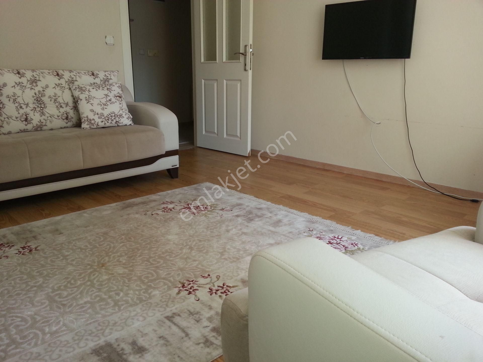 İstiklal Mahallesinde Ulucami Yanında Satılık 2+1 Ön Cephe Daire - Görsel 5