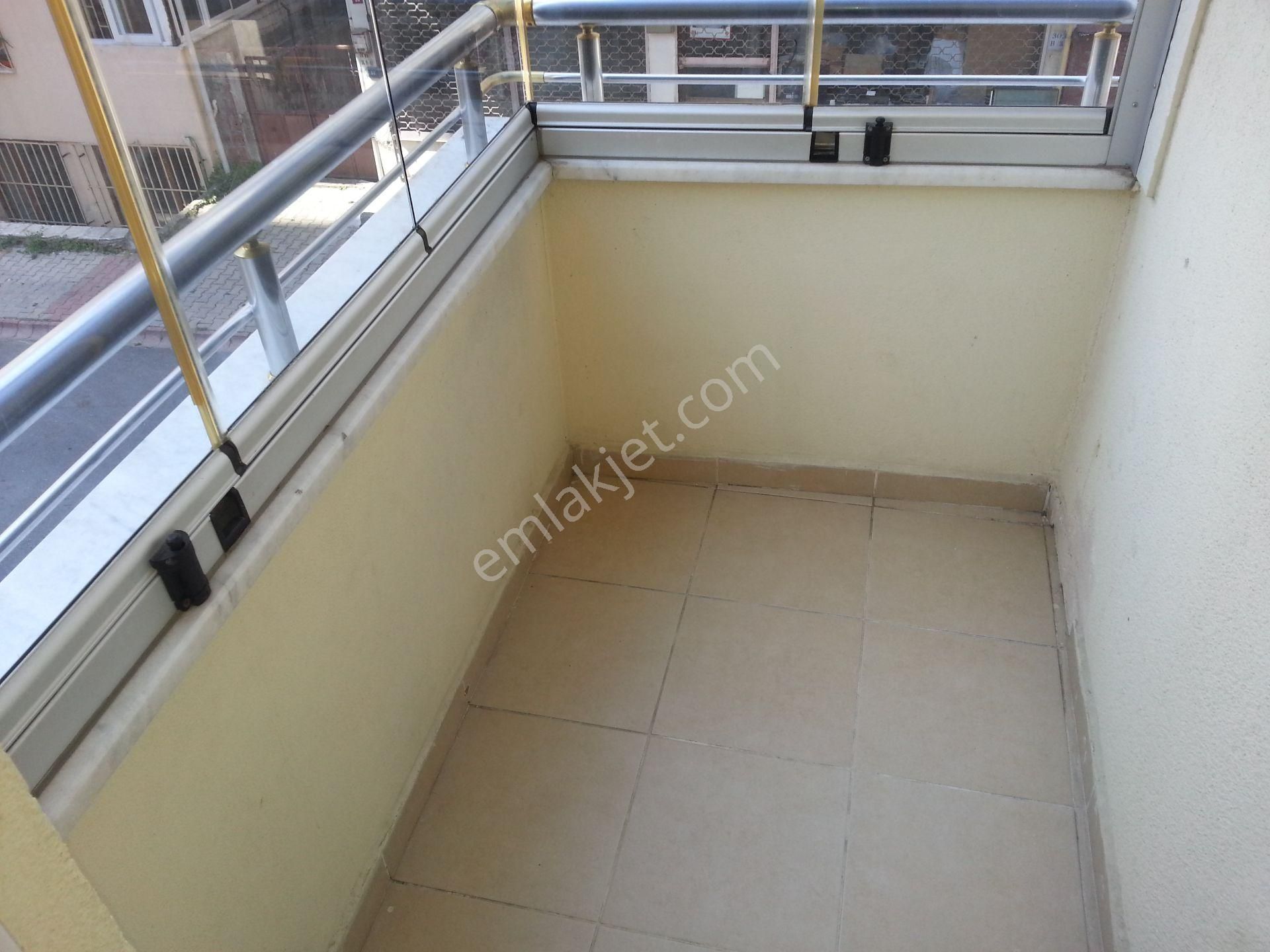 İstiklal Mahallesinde Ulucami Yanında Satılık 2+1 Ön Cephe Daire - Görsel 19