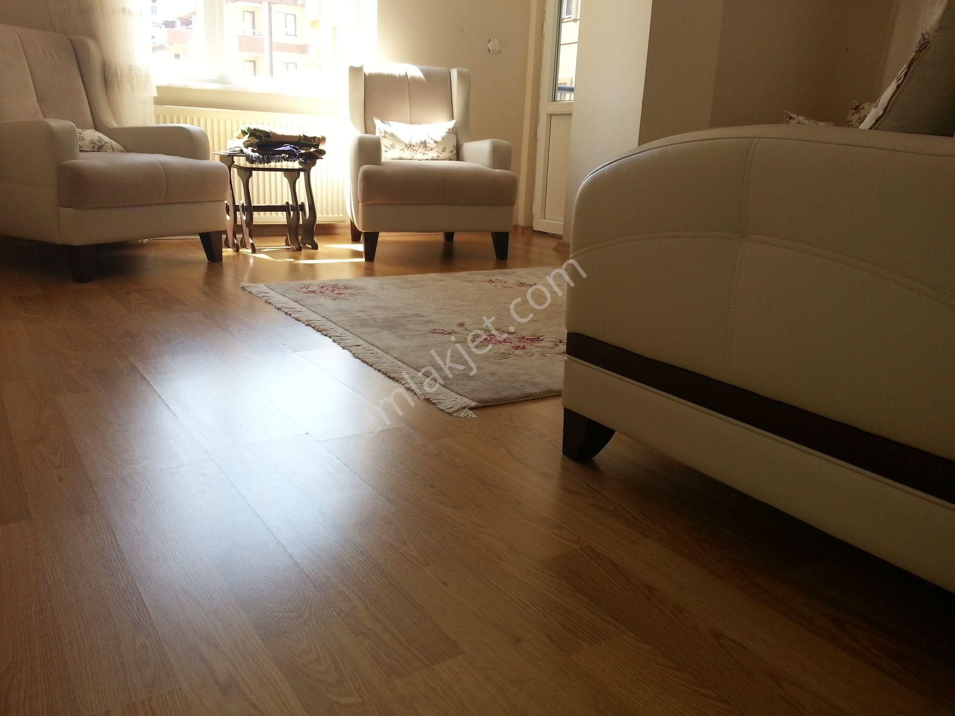 İstiklal Mahallesinde Ulucami Yanında Satılık 2+1 Ön Cephe Daire - Görsel 4