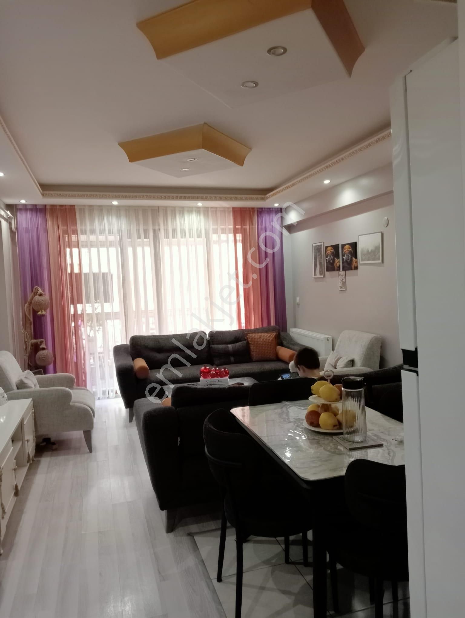 600 Evler Mah. 2+1 Geniş Satılık Daire - Görsel 2