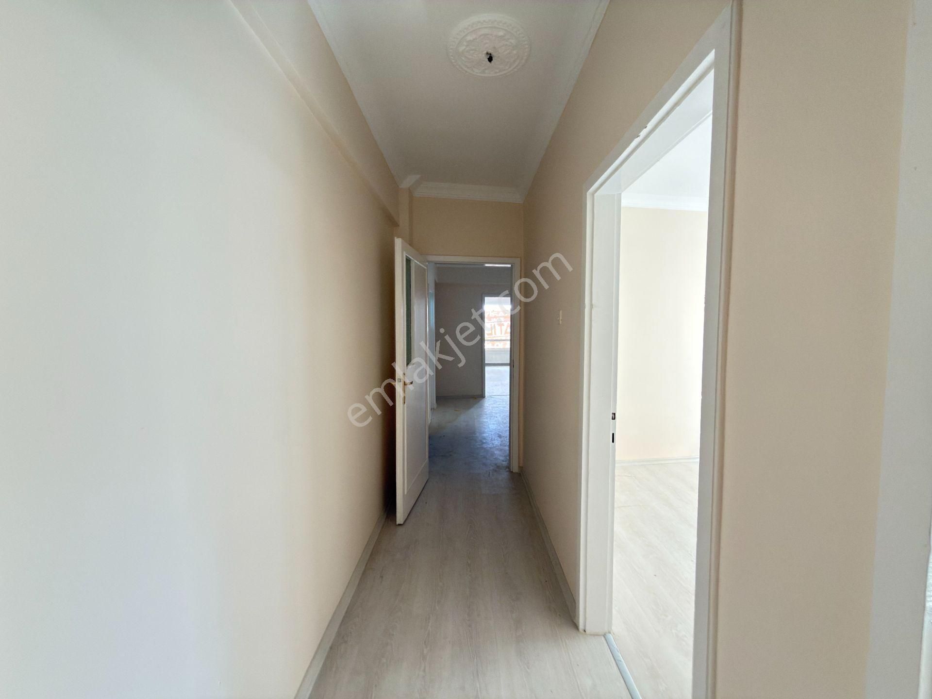 G.d.t.s Caddesi Üstün'de 1.kat Ön Güney Cp. 3+1 Bağımsız Yapılı - Görsel 29