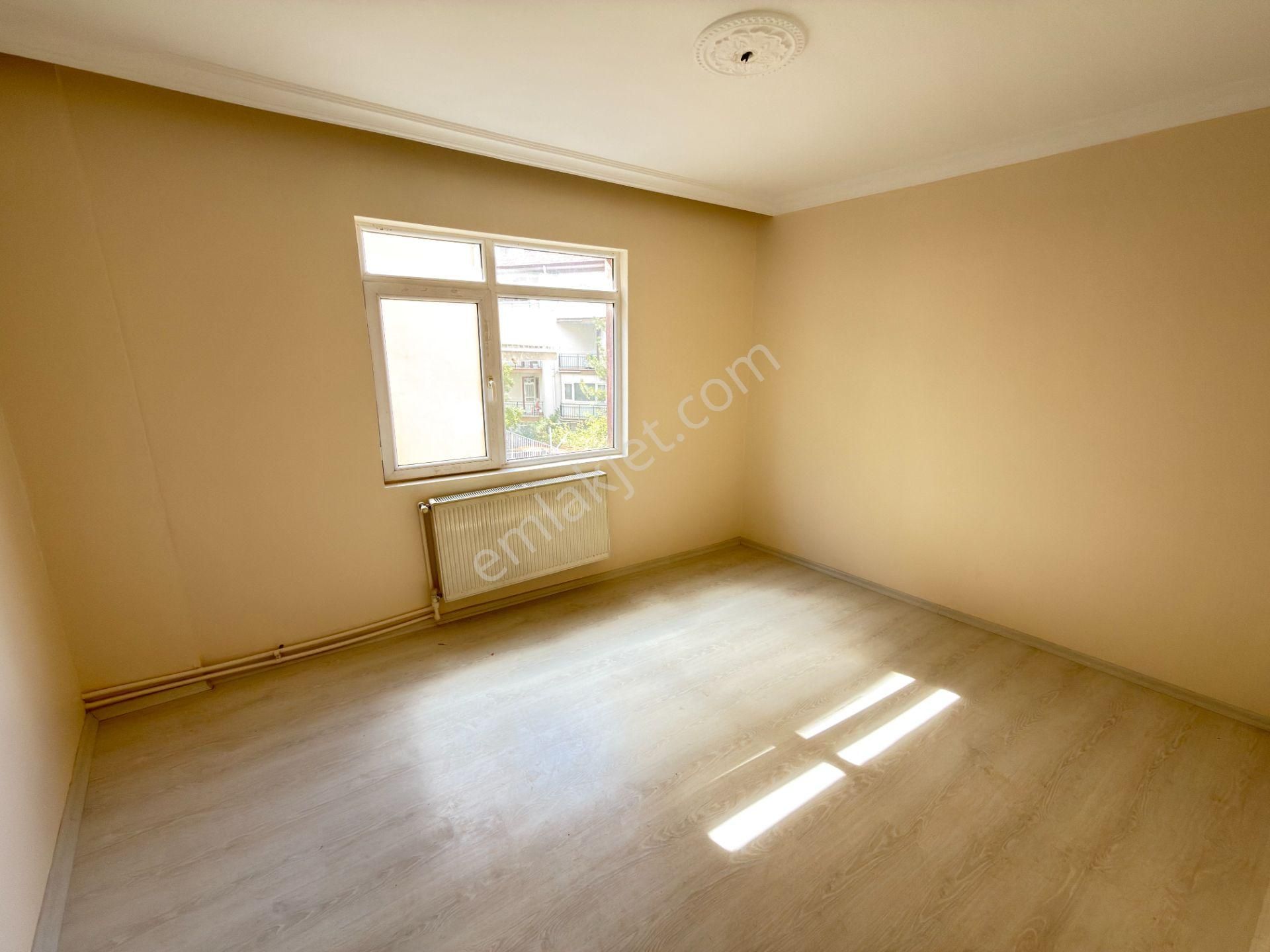 G.d.t.s Caddesi Üstün'de 1.kat Ön Güney Cp. 3+1 Bağımsız Yapılı - Görsel 16