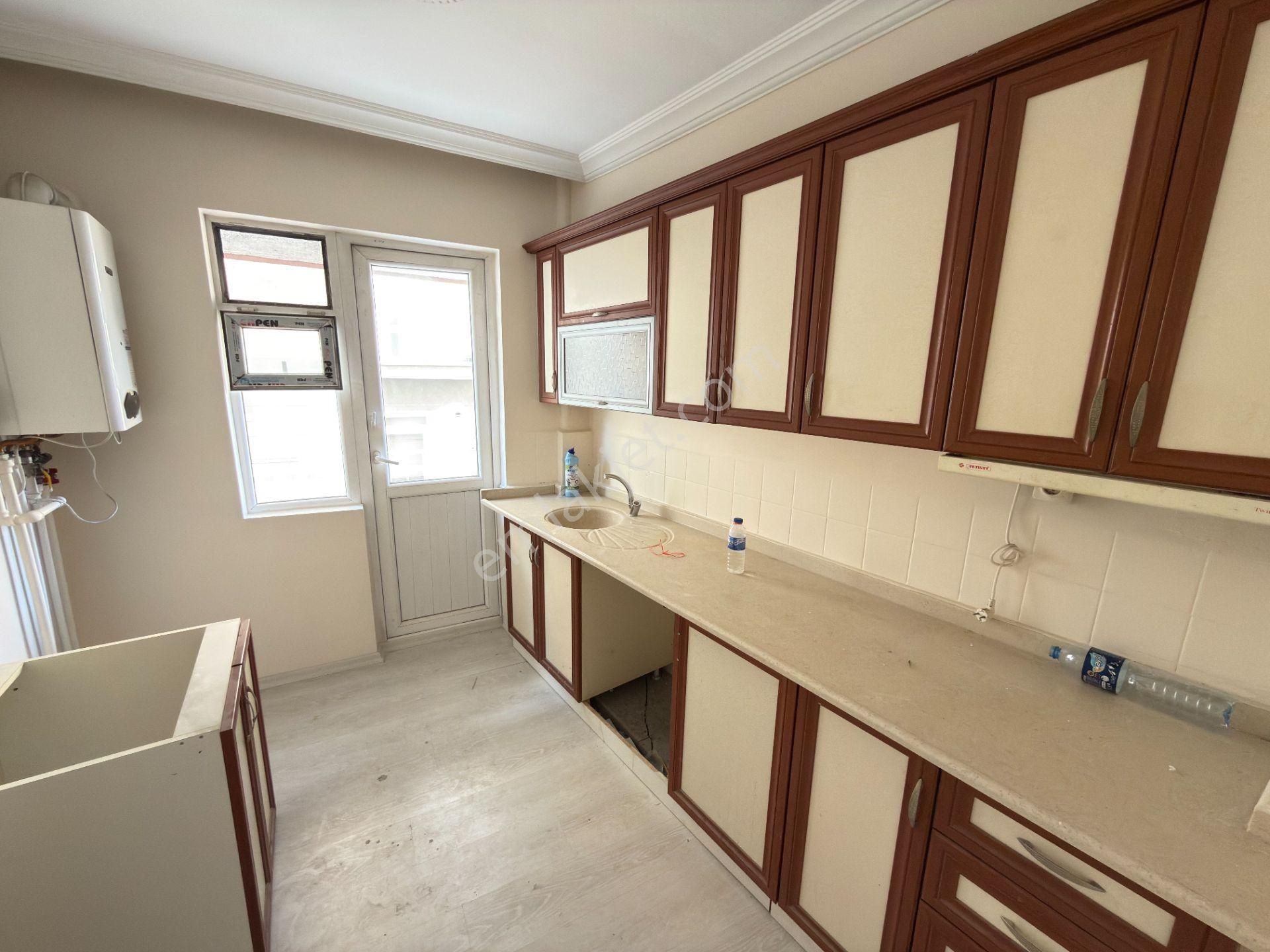 G.d.t.s Caddesi Üstün'de 1.kat Ön Güney Cp. 3+1 Bağımsız Yapılı - Görsel 4