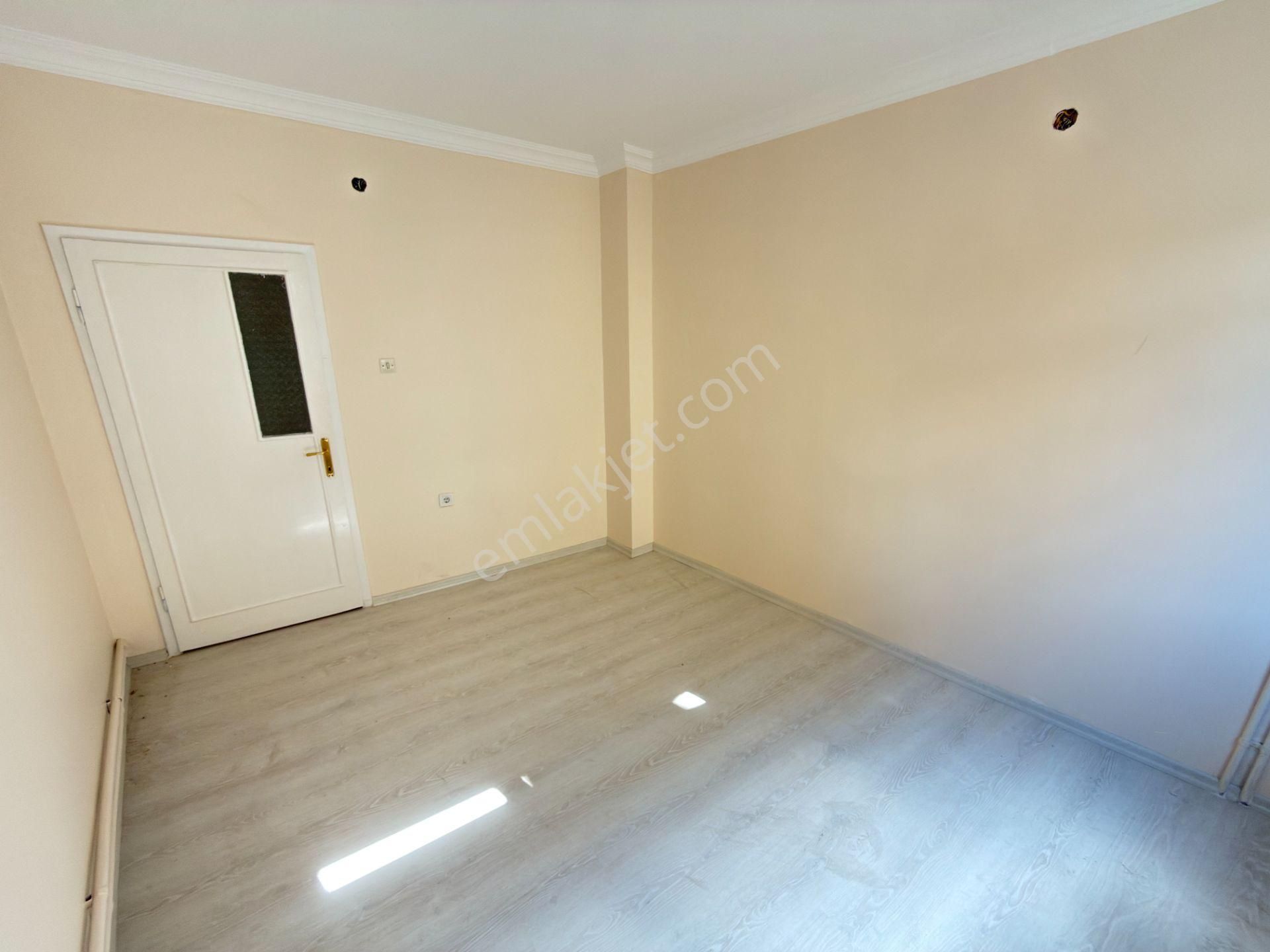 G.d.t.s Caddesi Üstün'de 1.kat Ön Güney Cp. 3+1 Bağımsız Yapılı - Görsel 23