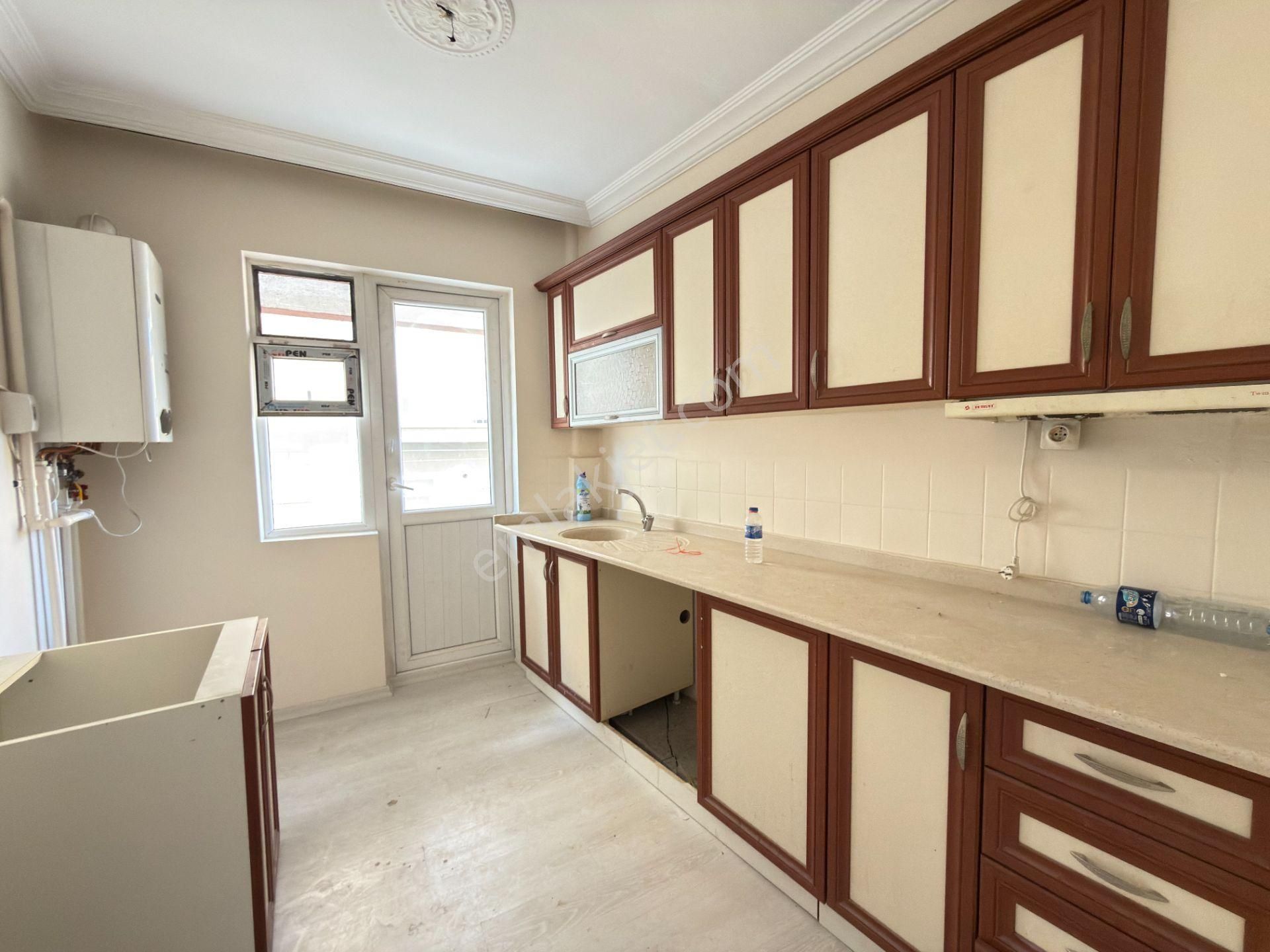 G.d.t.s Caddesi Üstün'de 1.kat Ön Güney Cp. 3+1 Bağımsız Yapılı - Görsel 8