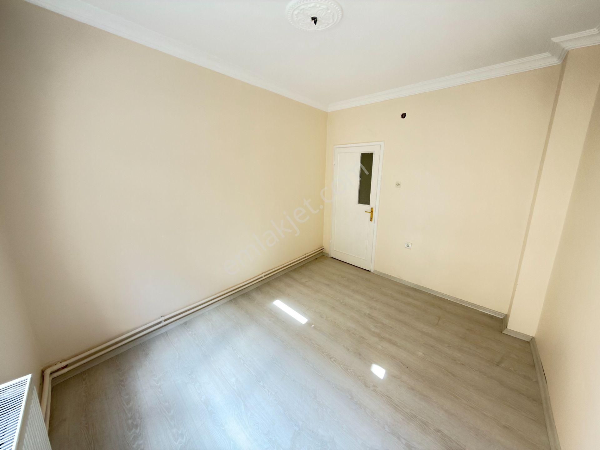 G.d.t.s Caddesi Üstün'de 1.kat Ön Güney Cp. 3+1 Bağımsız Yapılı - Görsel 22