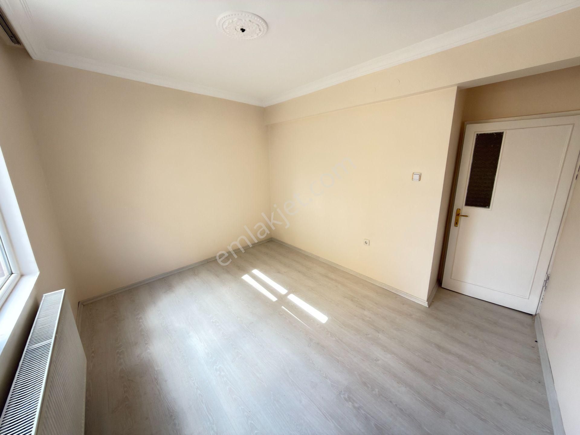 G.d.t.s Caddesi Üstün'de 1.kat Ön Güney Cp. 3+1 Bağımsız Yapılı - Görsel 19