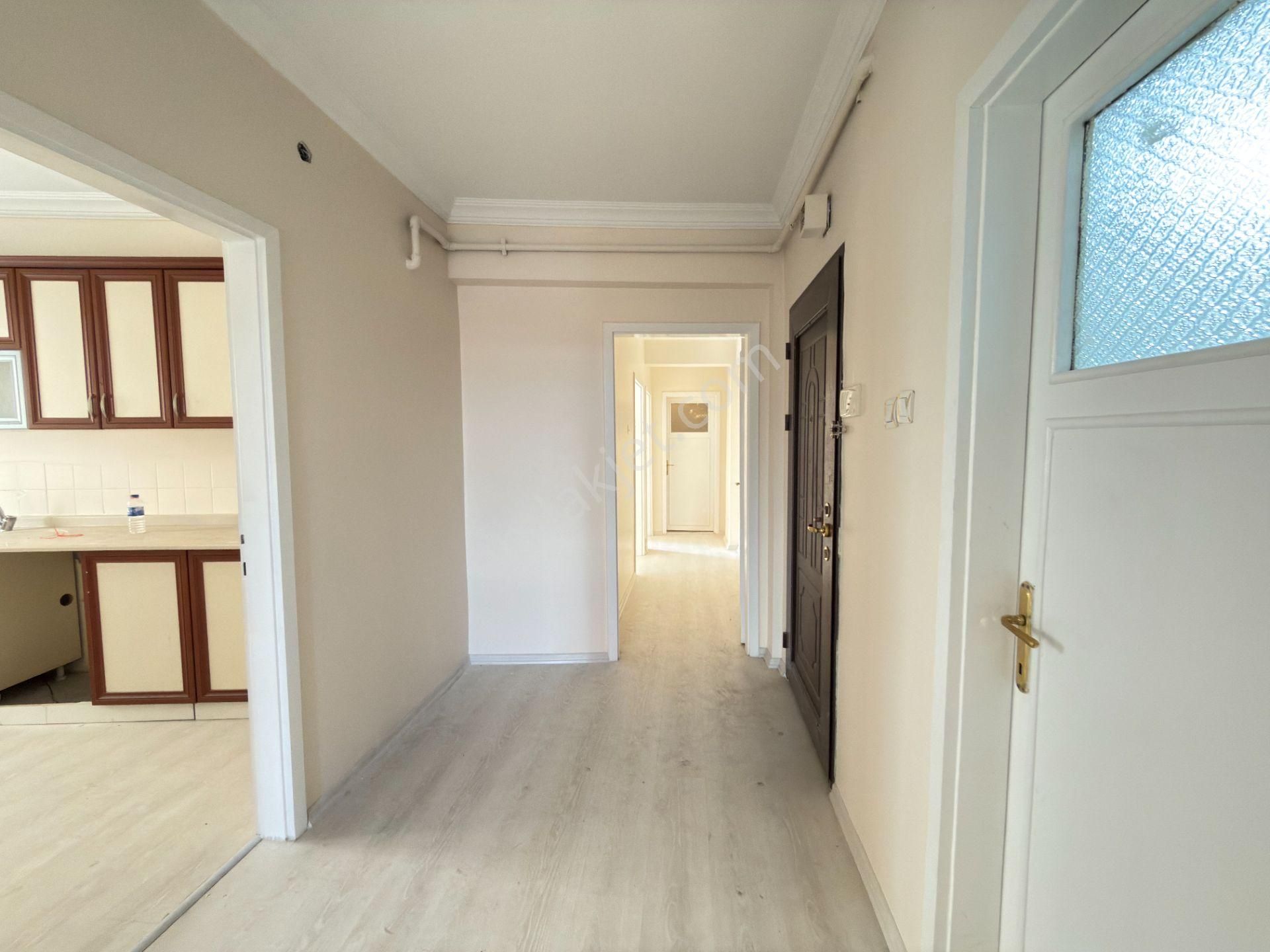 G.d.t.s Caddesi Üstün'de 1.kat Ön Güney Cp. 3+1 Bağımsız Yapılı - Görsel 30