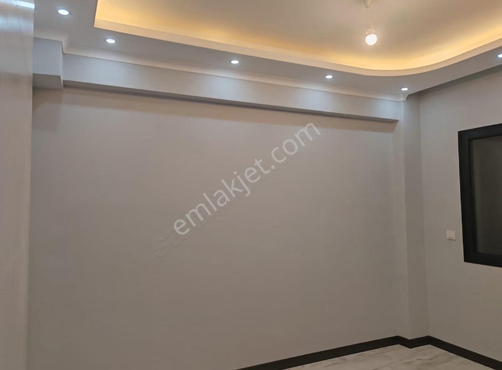 Real Center\\mustakil Tadında Bahçeli, Geniş, Eşyalı Satılık 1+1 - Görsel 6