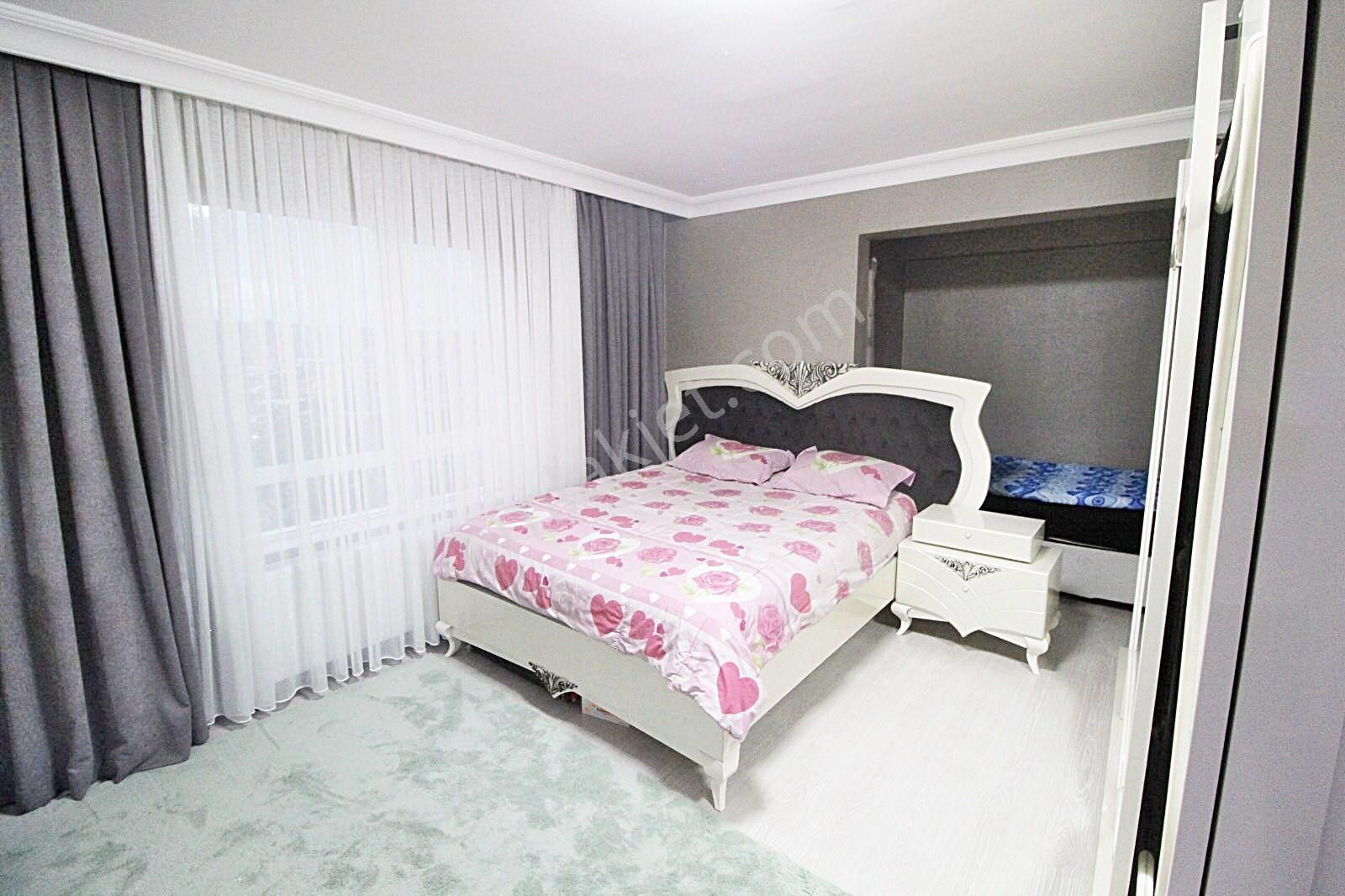 Yenimahalle Avcılar'da Lüxs Yapılı Manzaralı 3+1 Emsalsiz Daire - Görsel 22