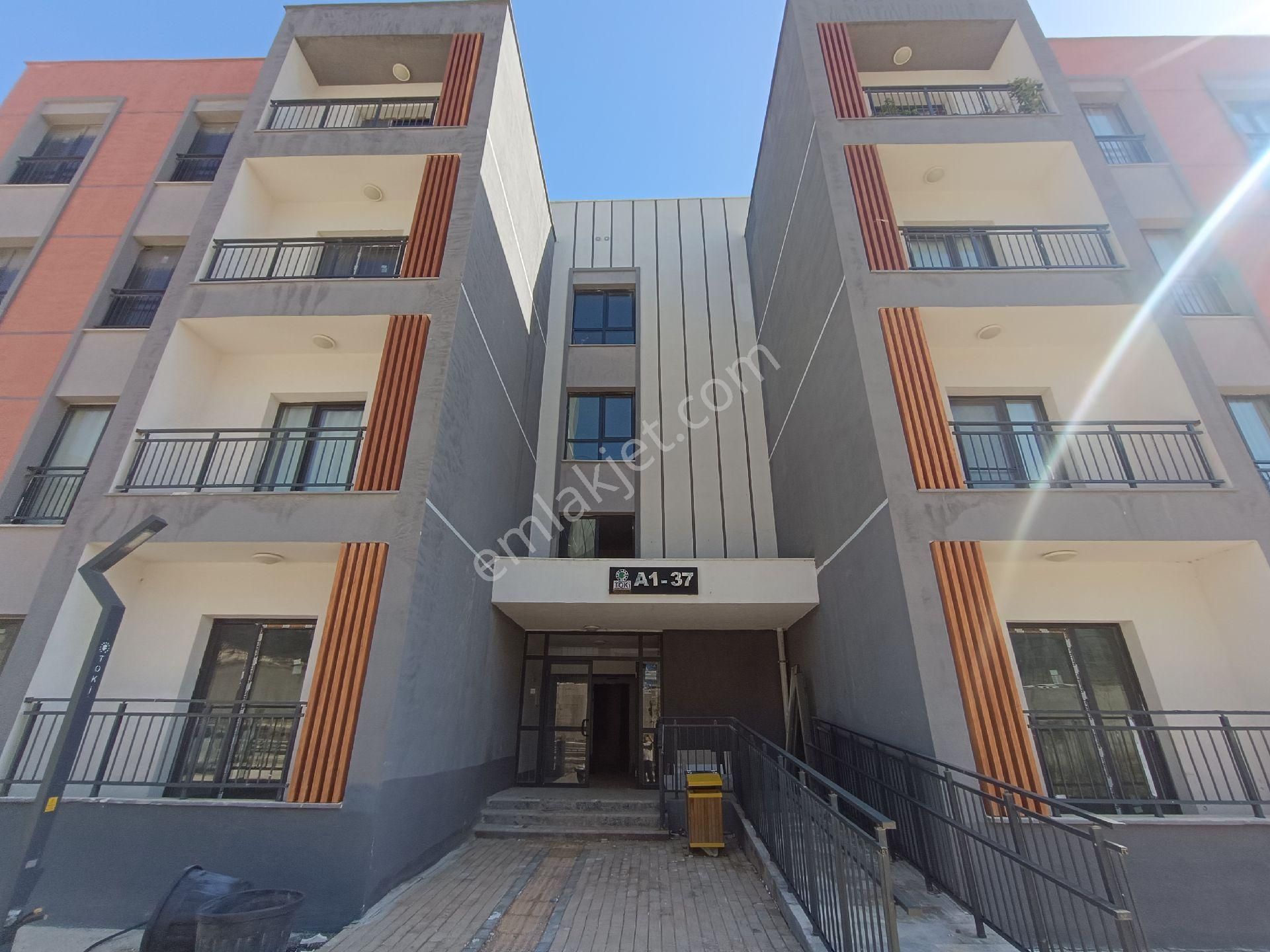 Hatay Antakya Dikmece Toki 6 Bölge 1 Etap Okul Yani Kiralık Daire Arkwt - Görsel 2