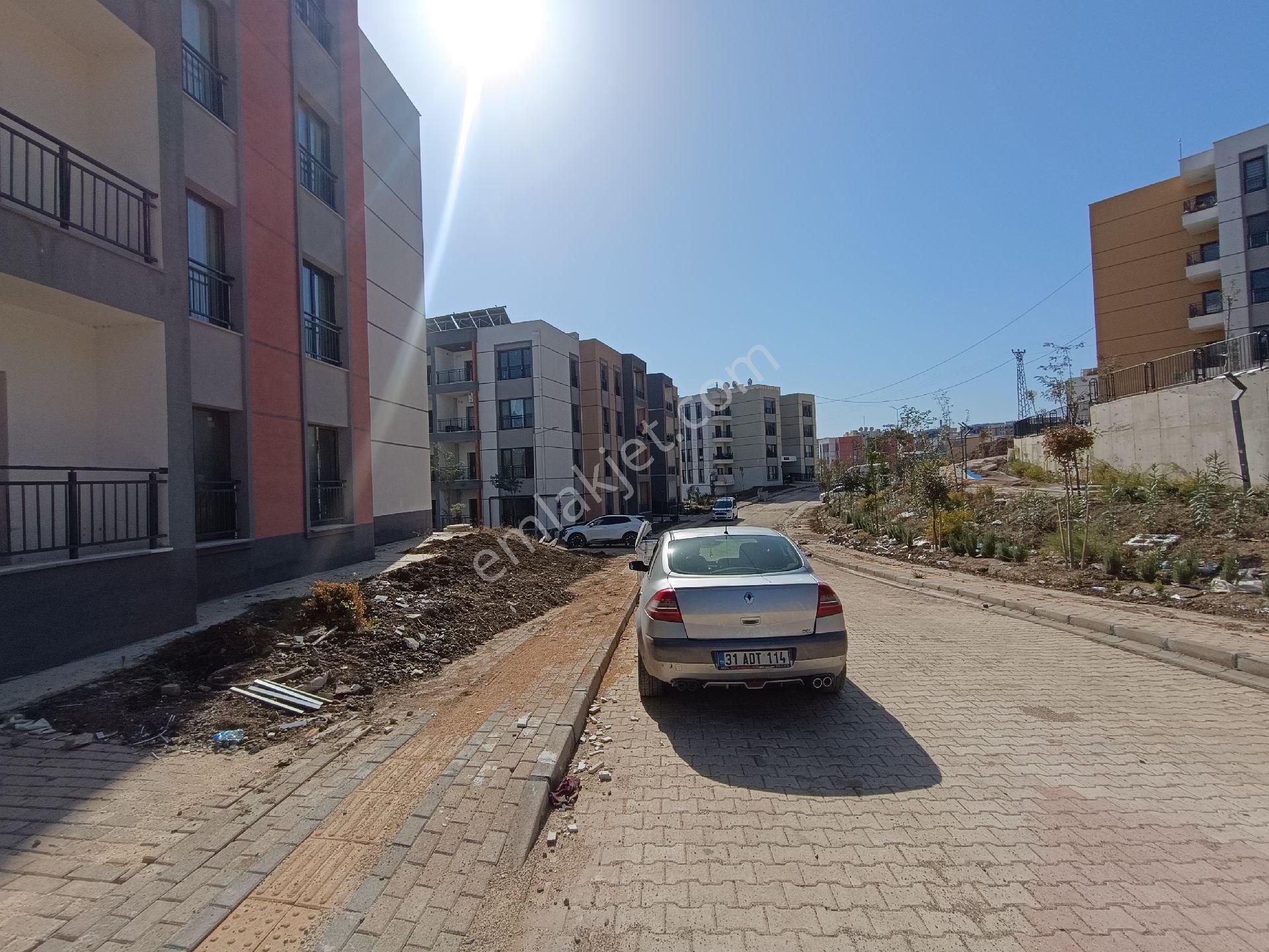 Hatay Antakya Dikmece Toki 6 Bölge 1 Etap Okul Yani Kiralık Daire Arkwt - Görsel 6