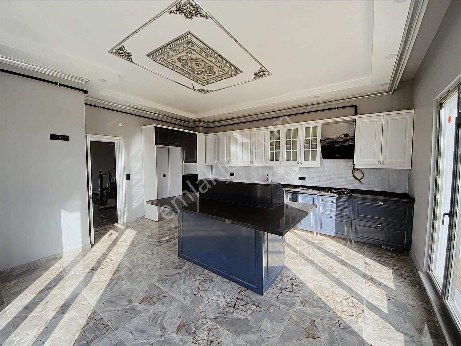 Gürpınarda Lüks Sıfır Villa Vatandaşlığa Uygun Deniz Manzaralı - Görsel 6