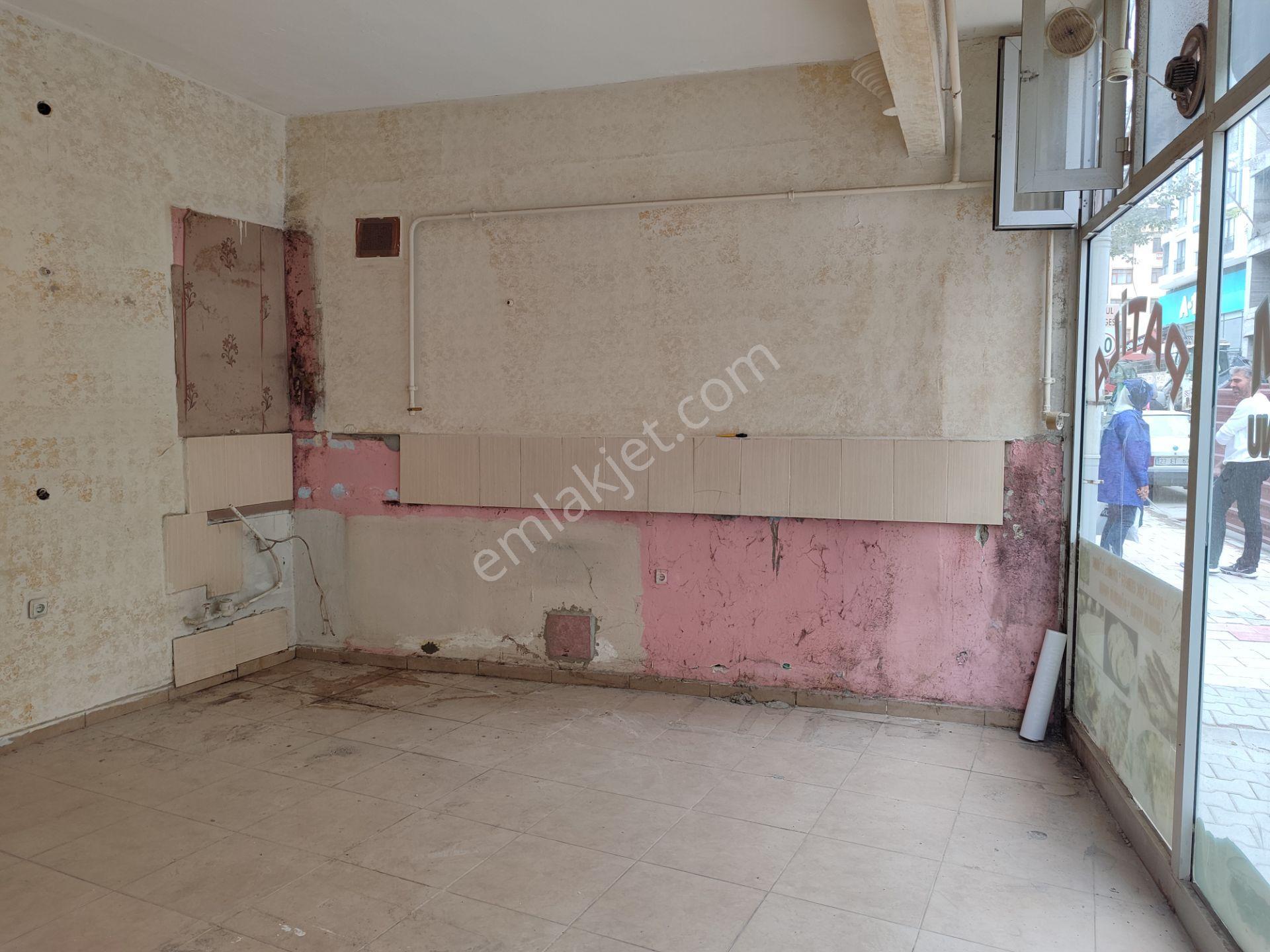 Elazığ Çarşı Merkezi Yeni Mah Mezre Okul Altı Kiralık İşyeri - Görsel 10