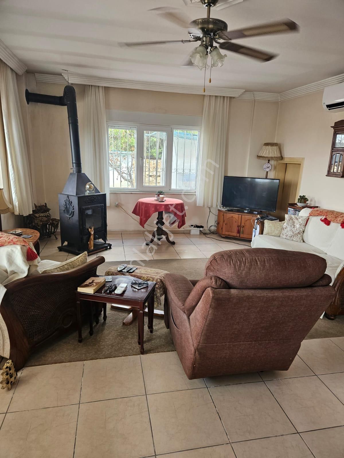 Manavgat Sarılar'da 1000 M² Arsa İçinde 4+1 Satılık Villa - Görsel 14