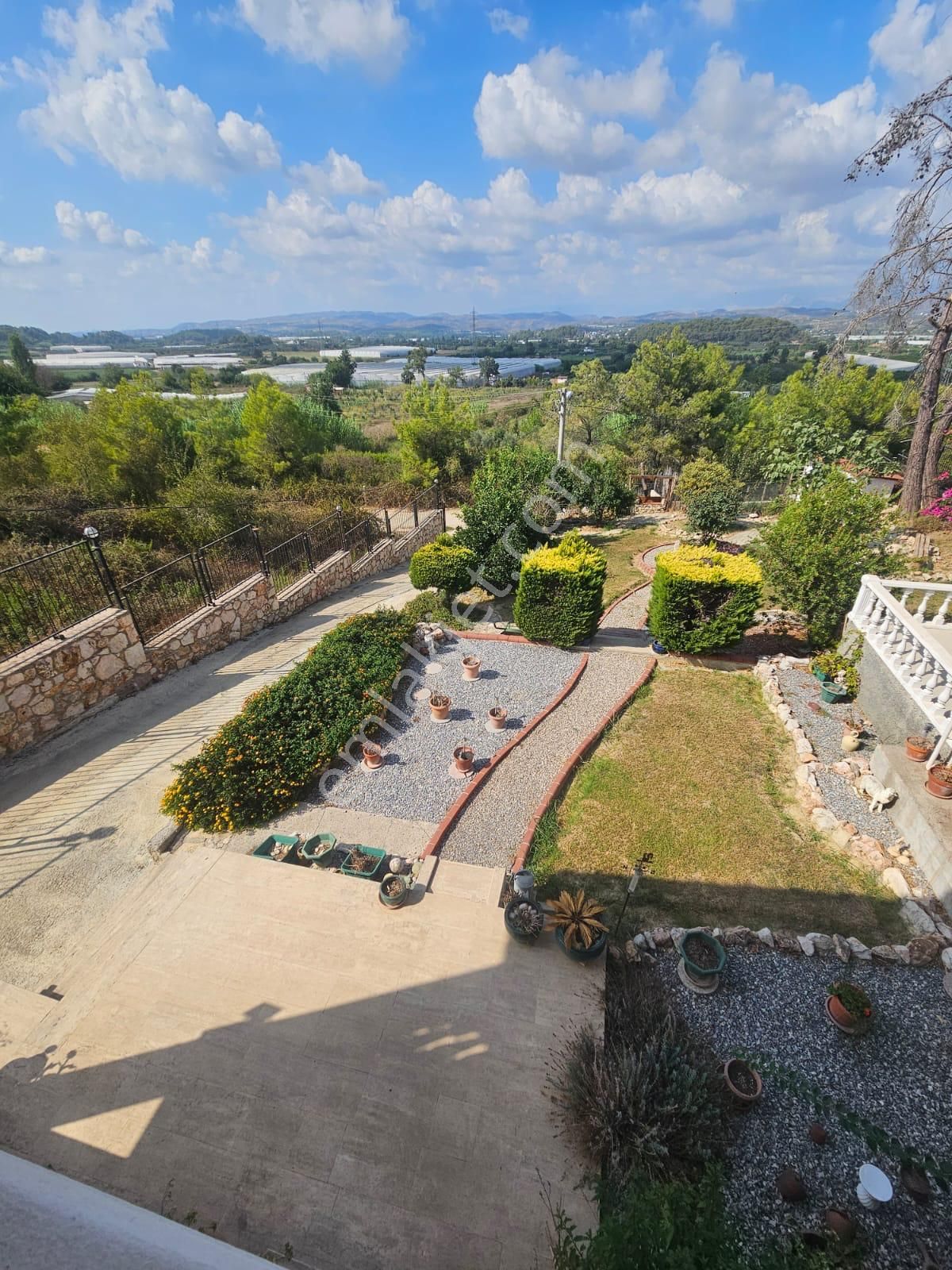 Manavgat Sarılar'da 1000 M² Arsa İçinde 4+1 Satılık Villa - Görsel 4