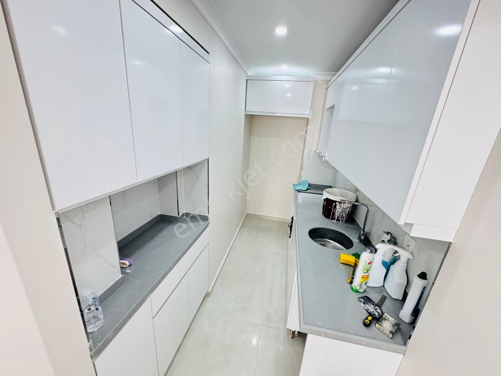 Özgür İnşaat'tan Malkoçoğlu Mah'de 2+1 85m2 Sıfır Ara Kat Lüx Daire - Görsel 4