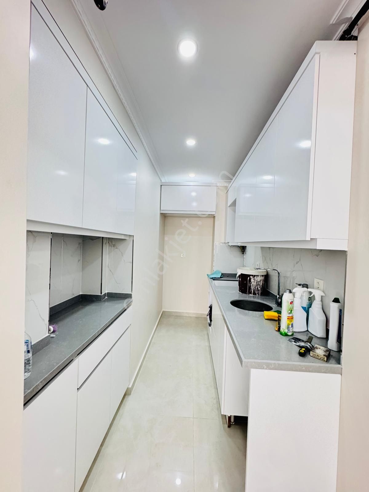 Özgür İnşaat'tan Malkoçoğlu Mah'de 2+1 85m2 Sıfır Ara Kat Lüx Daire - Görsel 30