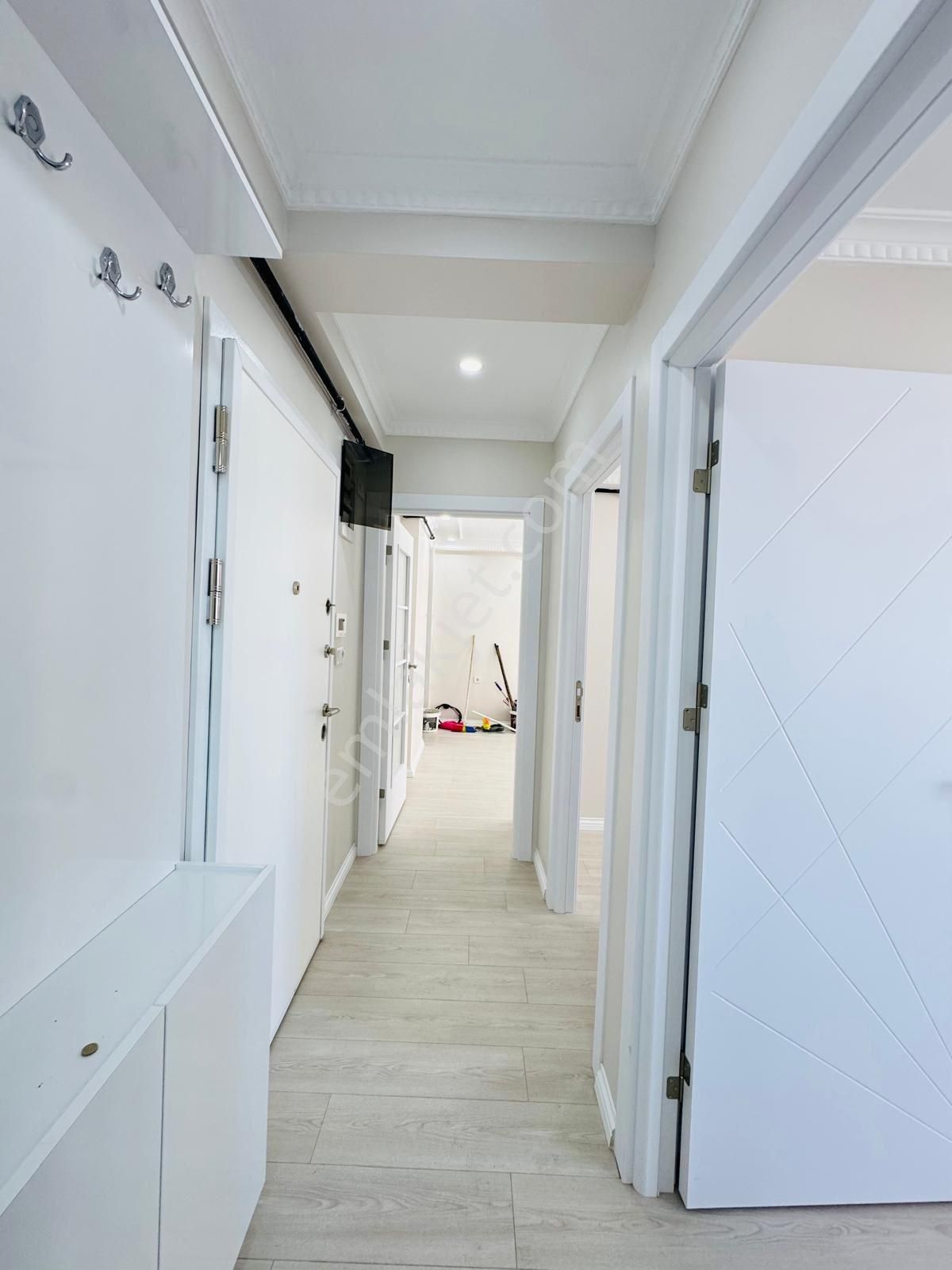 Özgür İnşaat'tan Malkoçoğlu Mah'de 2+1 85m2 Sıfır Ara Kat Lüx Daire - Görsel 19