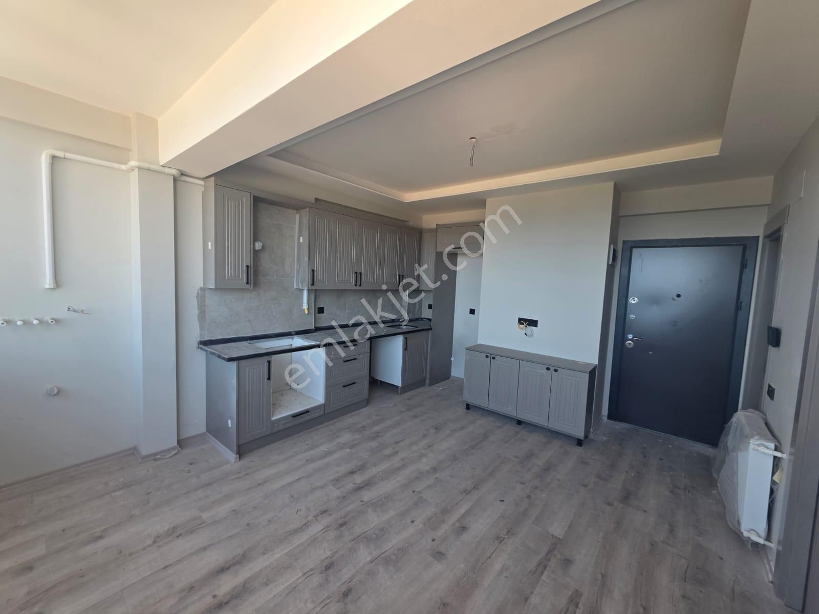 Karınca'dan Deniz Mh'de Deniz Manzaralı 1 Yıllık Kiralık 1+1!! - Görsel 2