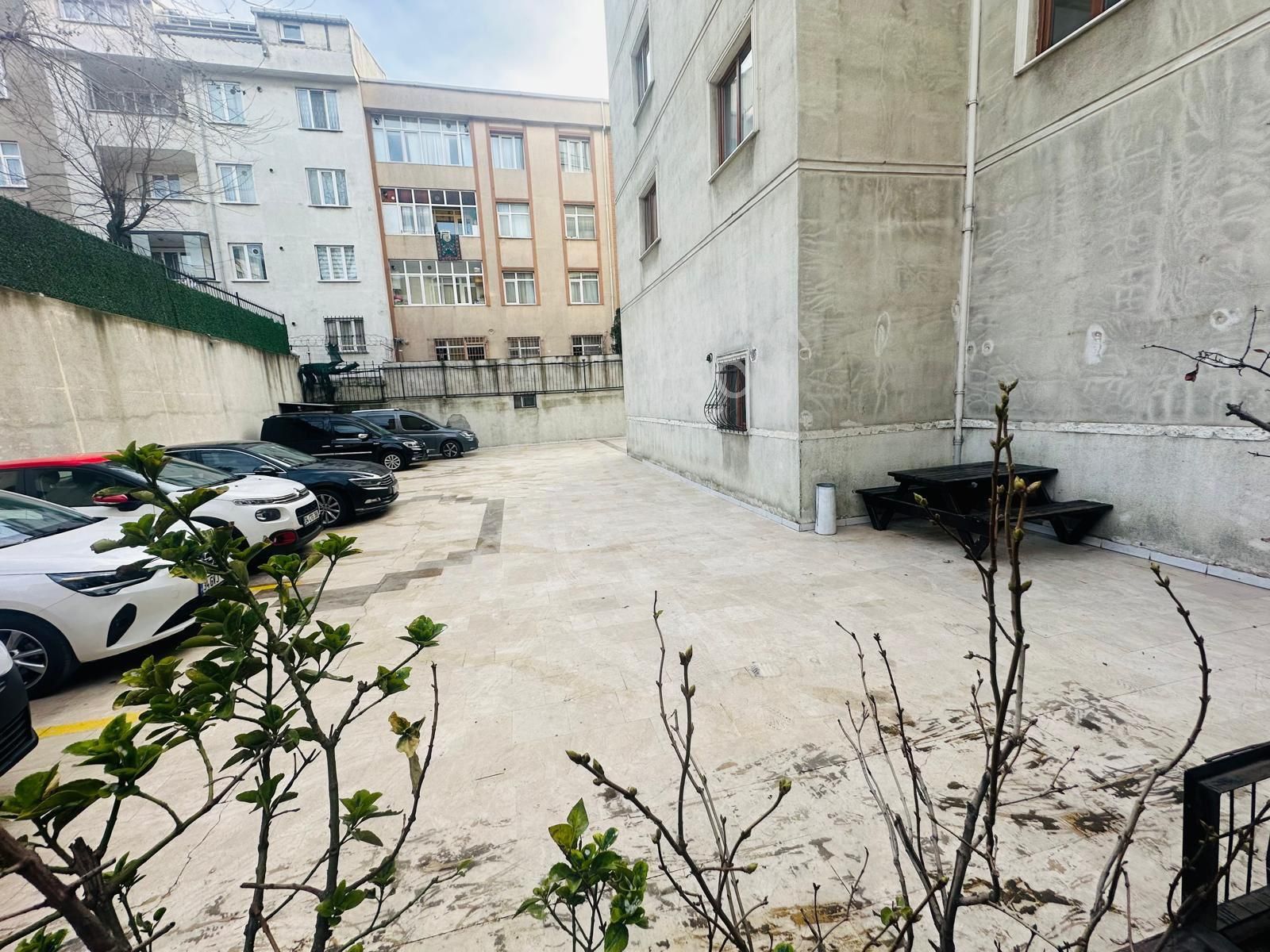 Özgür İnşaat'tan Site İçerisinde 3+1 135m2 Cadde Üstü Lüx 3.kat Daire - Görsel 6