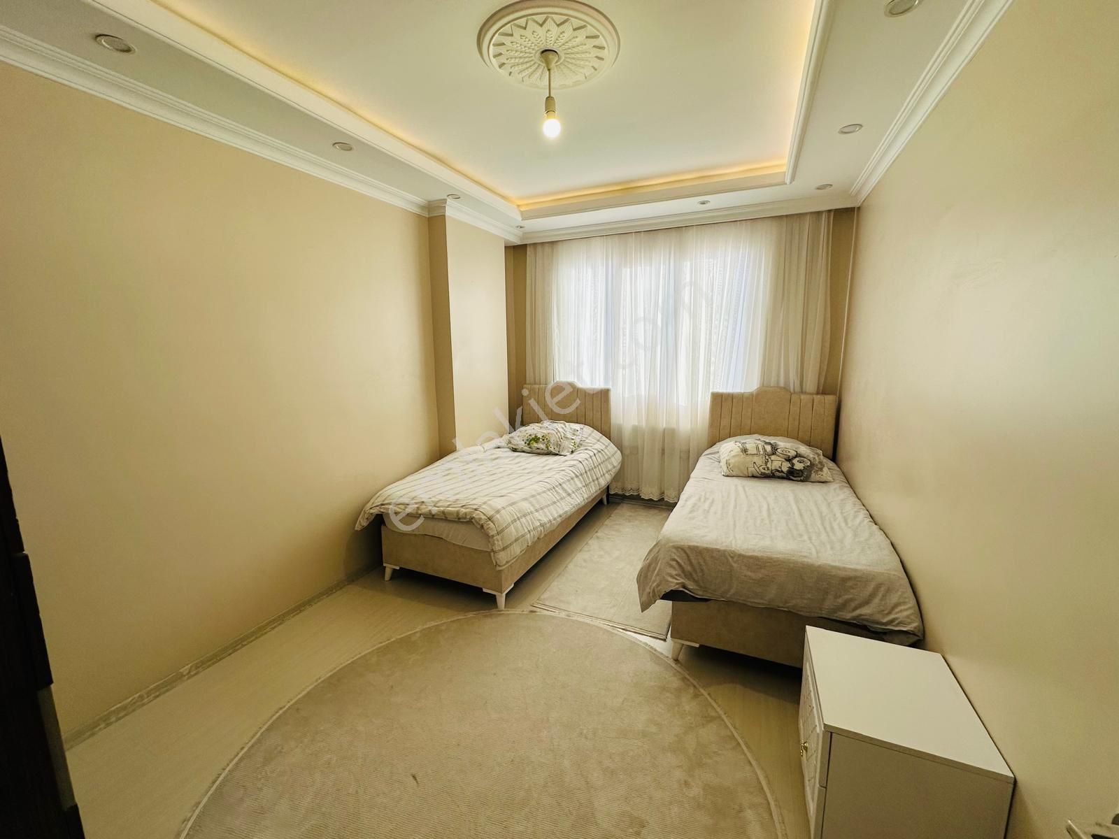 Özgür İnşaat'tan Site İçerisinde 3+1 135m2 Cadde Üstü Lüx 3.kat Daire - Görsel 20