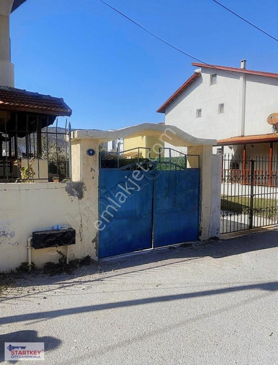 Denize 50 Metre Urla Gülbahçe De Satılık Villa - Görsel 26