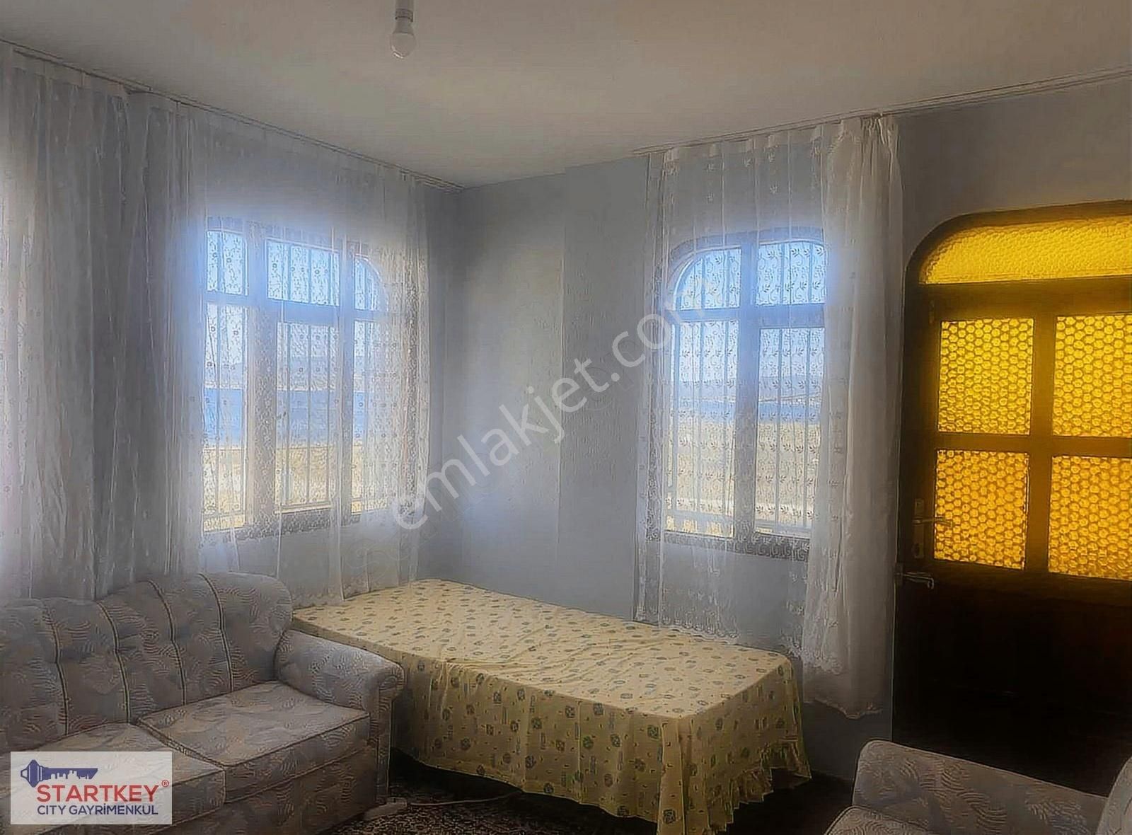 Denize 50 Metre Urla Gülbahçe De Satılık Villa - Görsel 29