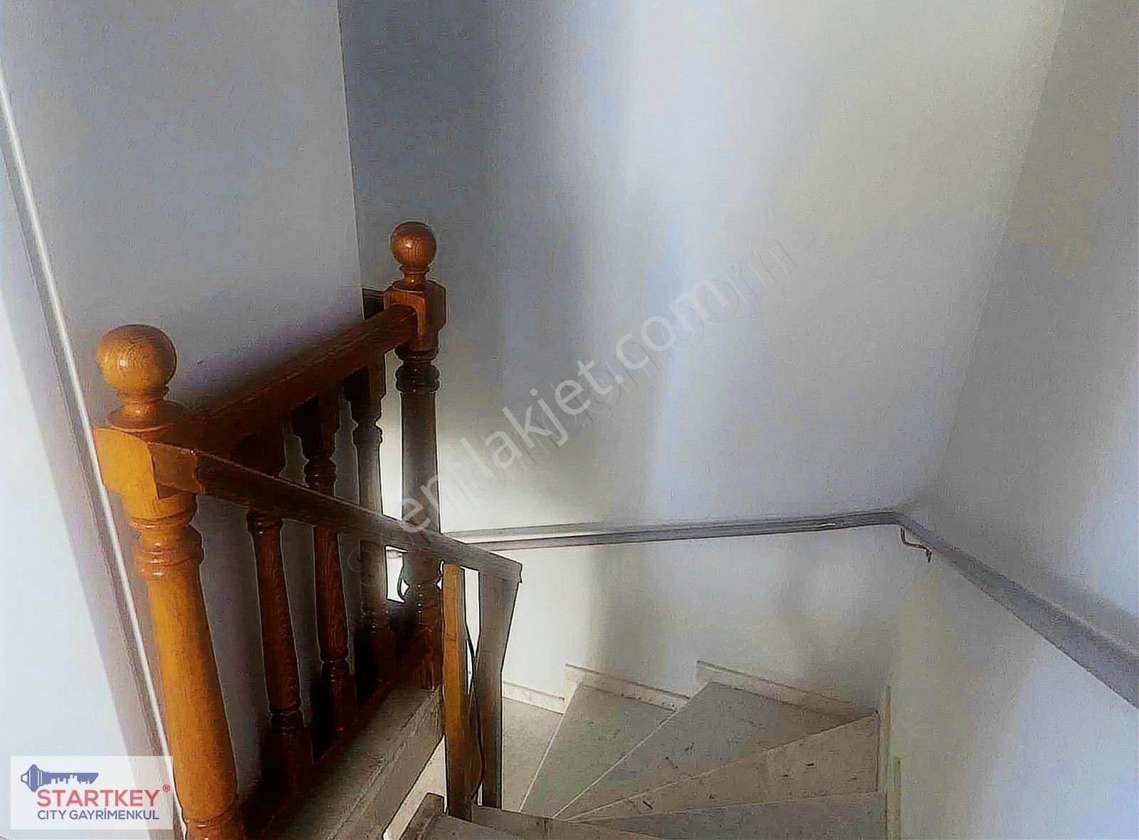 Denize 50 Metre Urla Gülbahçe De Satılık Villa - Görsel 10