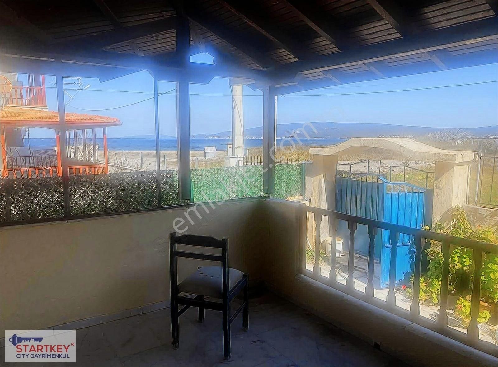 Denize 50 Metre Urla Gülbahçe De Satılık Villa - Görsel 15