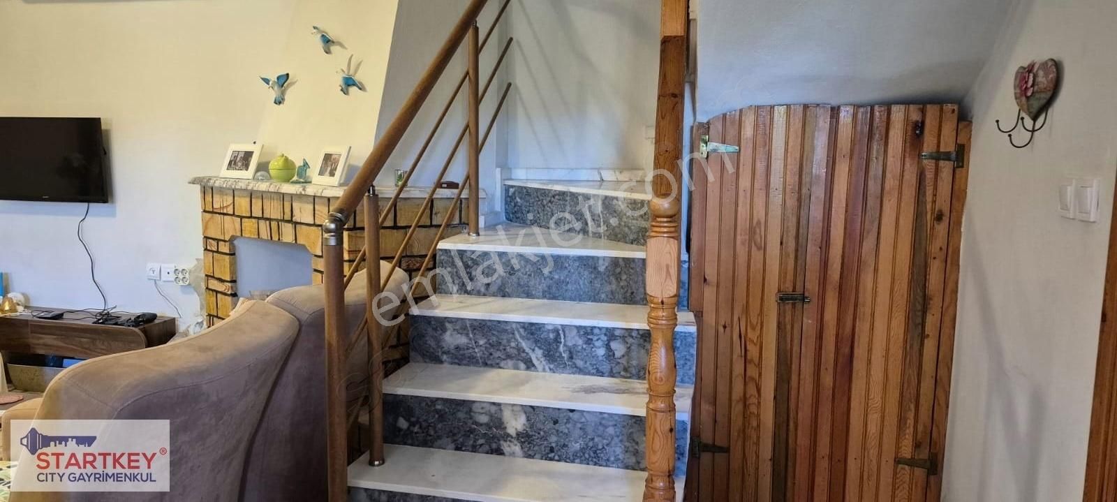 Satılık Urla Çeşmealtı 3+1 Villa - Görsel 24