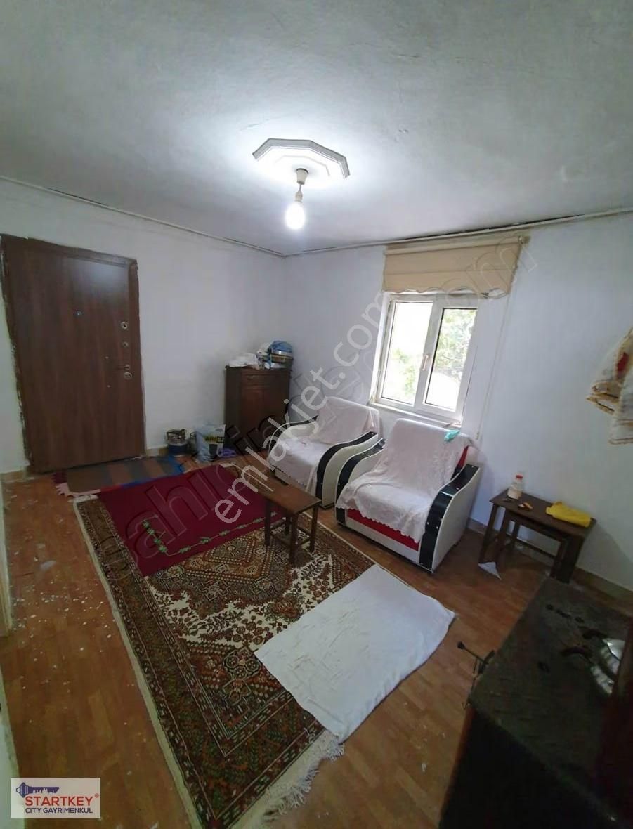 Manyas Salur Mahallesi Satılık Temiz Köy Evi - Görsel 3