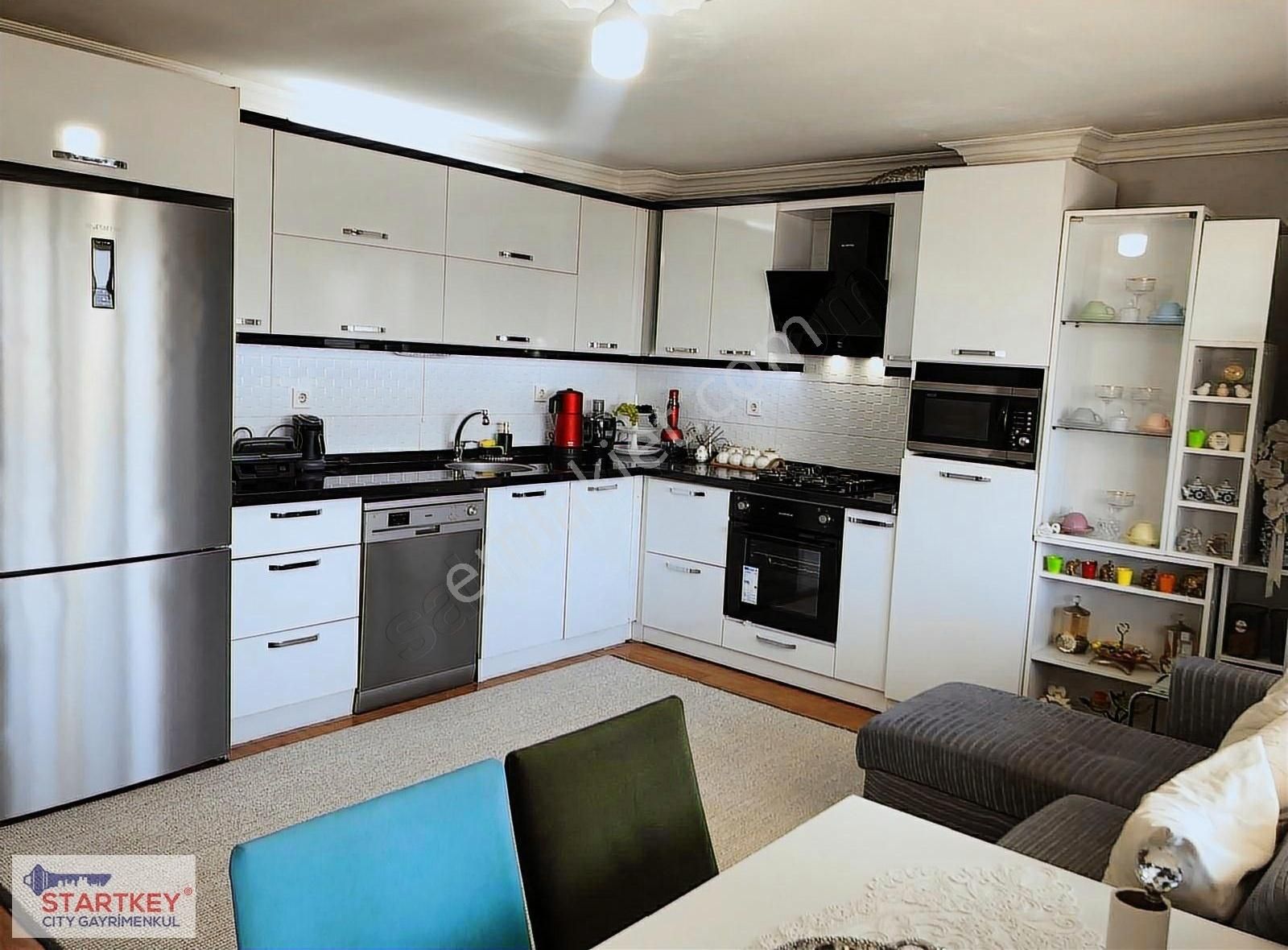 Bayraklıda Deniz Manzaralı Acil 2 Dükkan Ve 4+1 Satılık Daire - Görsel 6