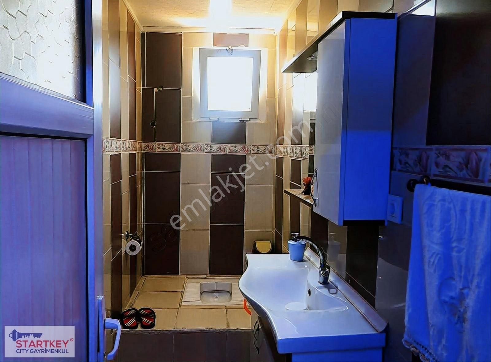 Bayraklıda Deniz Manzaralı Acil 2 Dükkan Ve 4+1 Satılık Daire - Görsel 9