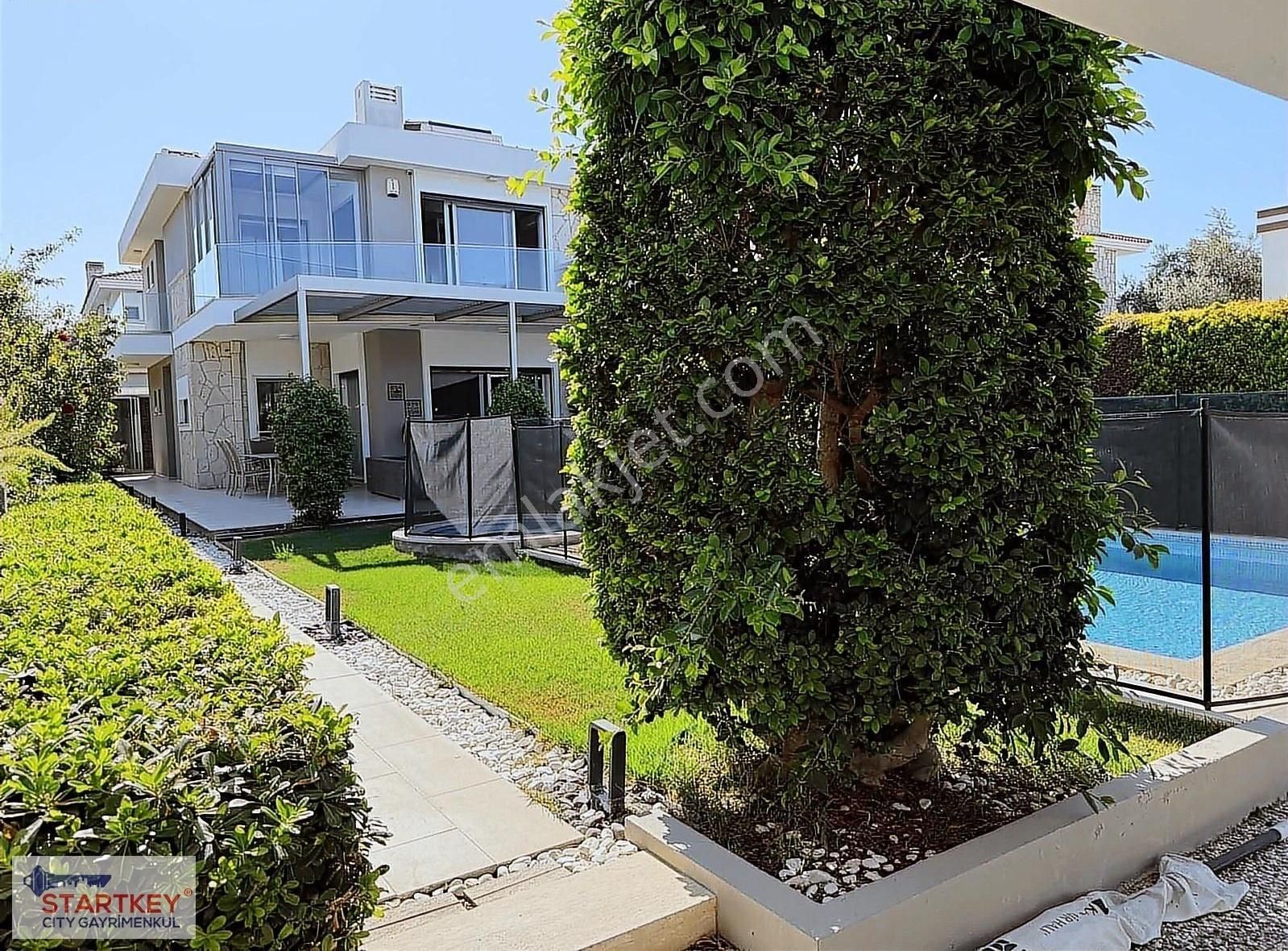 Smarttwins Alaçatı'da Müstakil Havuzlu Satılık 4+1 Villa - Görsel 27