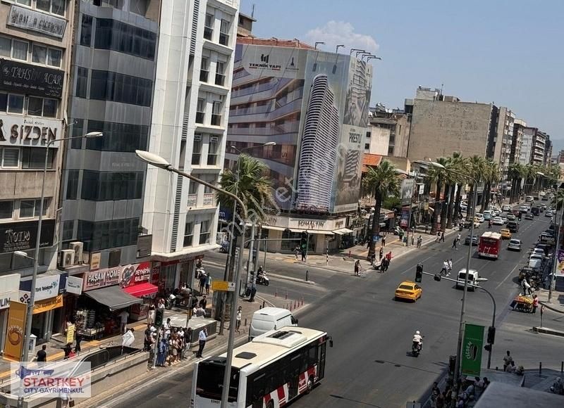 İzmir Çankayada Satılık Diş Muayenehanesi - Görsel 8