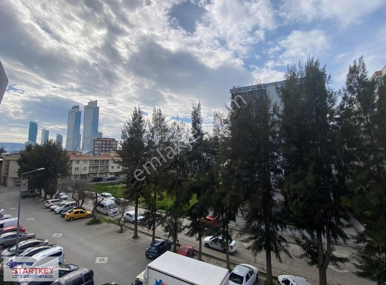 İzmir Bayraklı Adalet Mahallesinde Satılık 3+1 Geniş Daire - Görsel 15