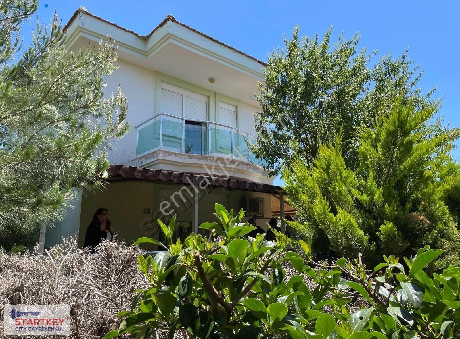 İzmir Çeşme Ildır' Da Kiralık Eşyalı Villa