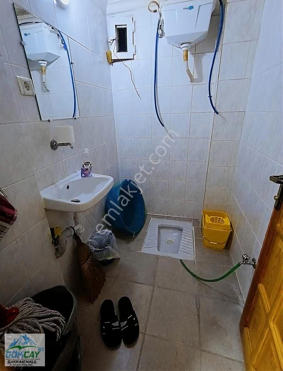 Eski Öztan Hastanesi Karşısı 2+1 Geniş 4 Balkonlu Acil Satılık - Görsel 3