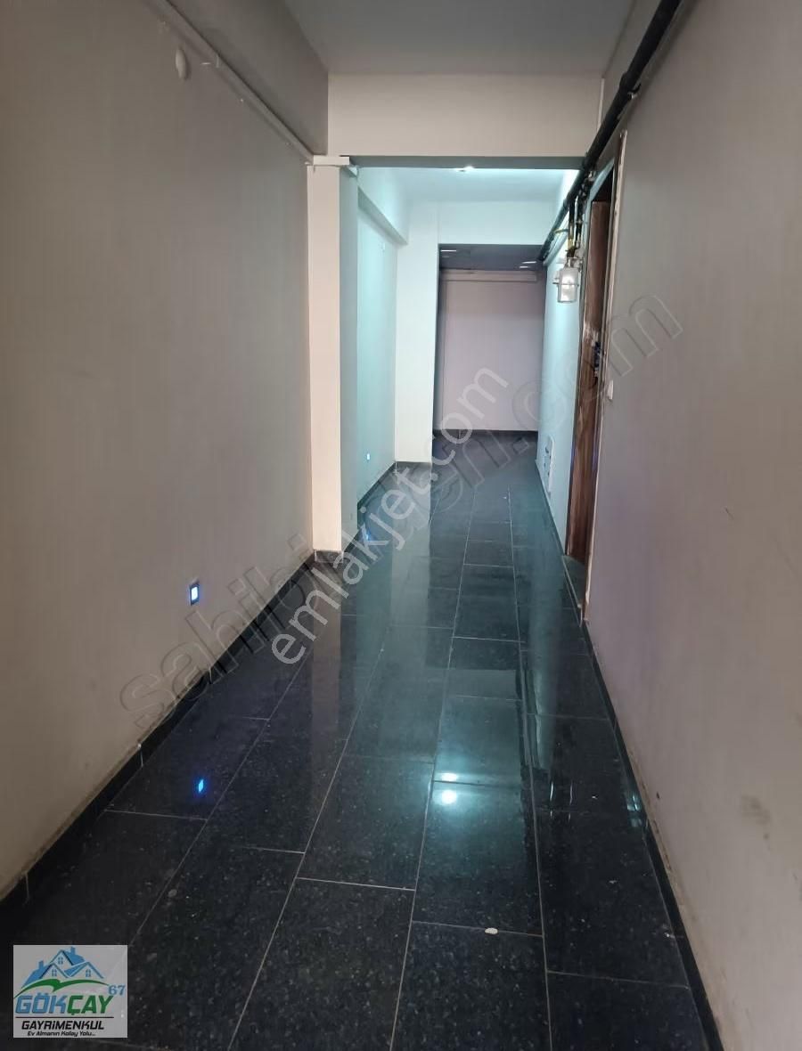 Yatırıma Uygun Acil Satılık 1+1 Bahçeli Eşyalı Geniş Apart - Görsel 16