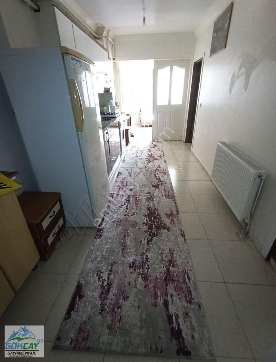 Yatırıma Uygun Acil Satılık 1+1 Bahçeli Eşyalı Geniş Apart - Görsel 11