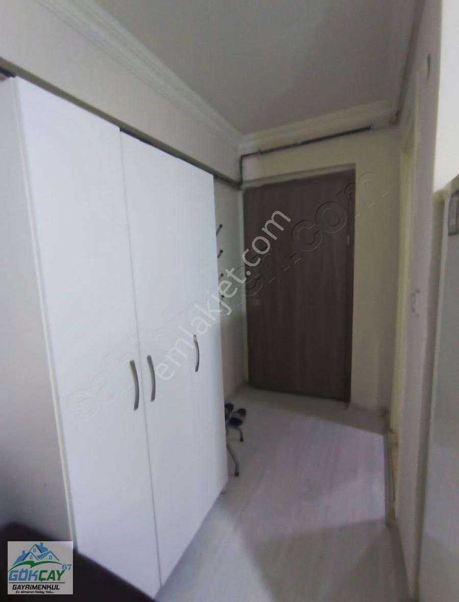 Balkonlu Eşyal Kiracılı Yatırıma Uygun 2+0 Acil Satılık Apart - Görsel 7