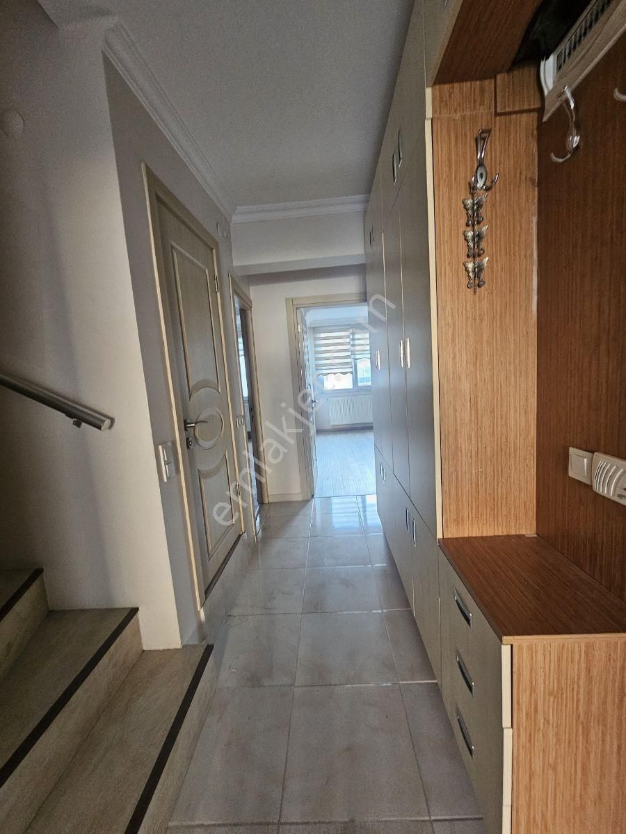 Güzelyurt Asansörlü Dubleks İçerden Merdivenli - Görsel 17