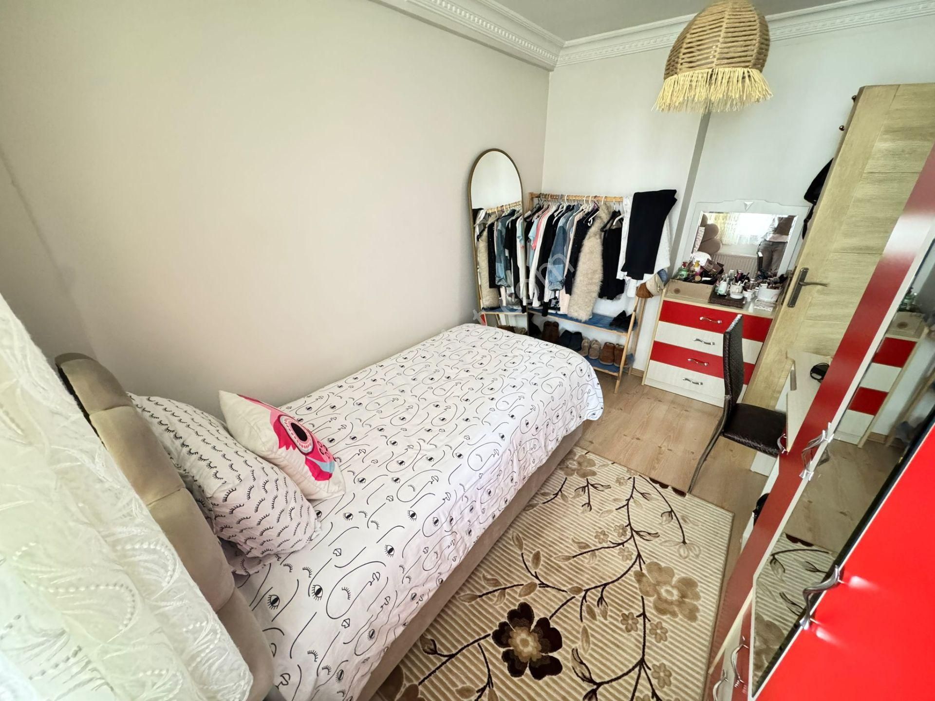 Karapürçek'te Muhtarlık Yakını 3+1 Balkonlu Yüksek Giriş - Görsel 20