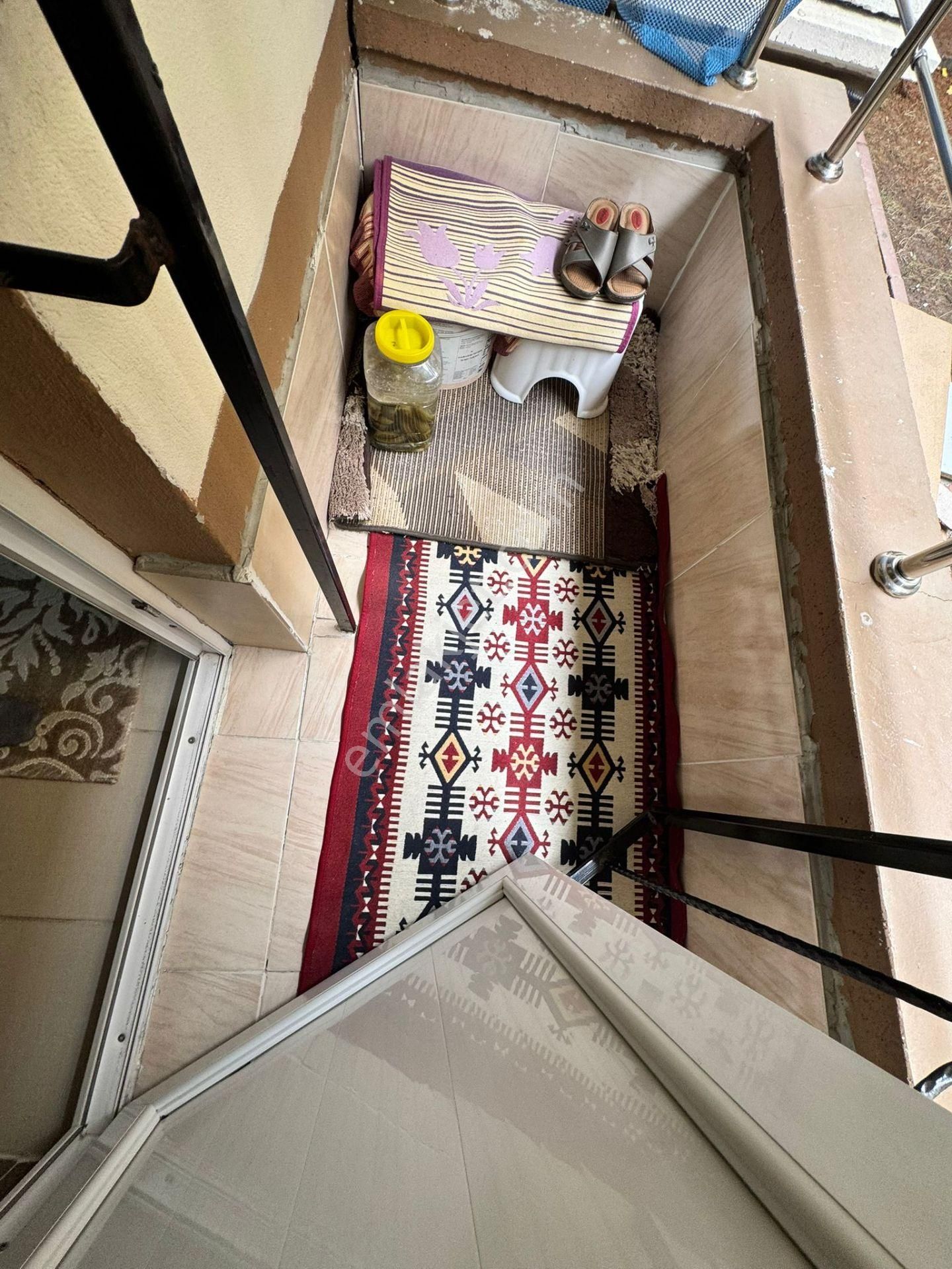 Karapürçek'te Muhtarlık Yakını 3+1 Balkonlu Yüksek Giriş - Görsel 35