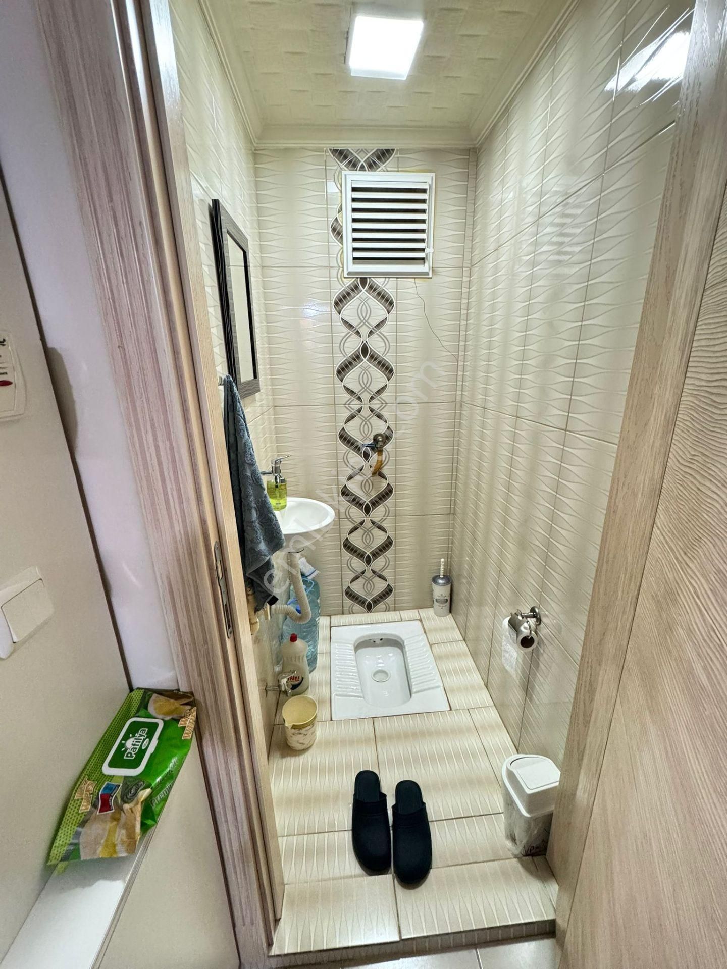 Karapürçek'te Muhtarlık Yakını 3+1 Balkonlu Yüksek Giriş - Görsel 34