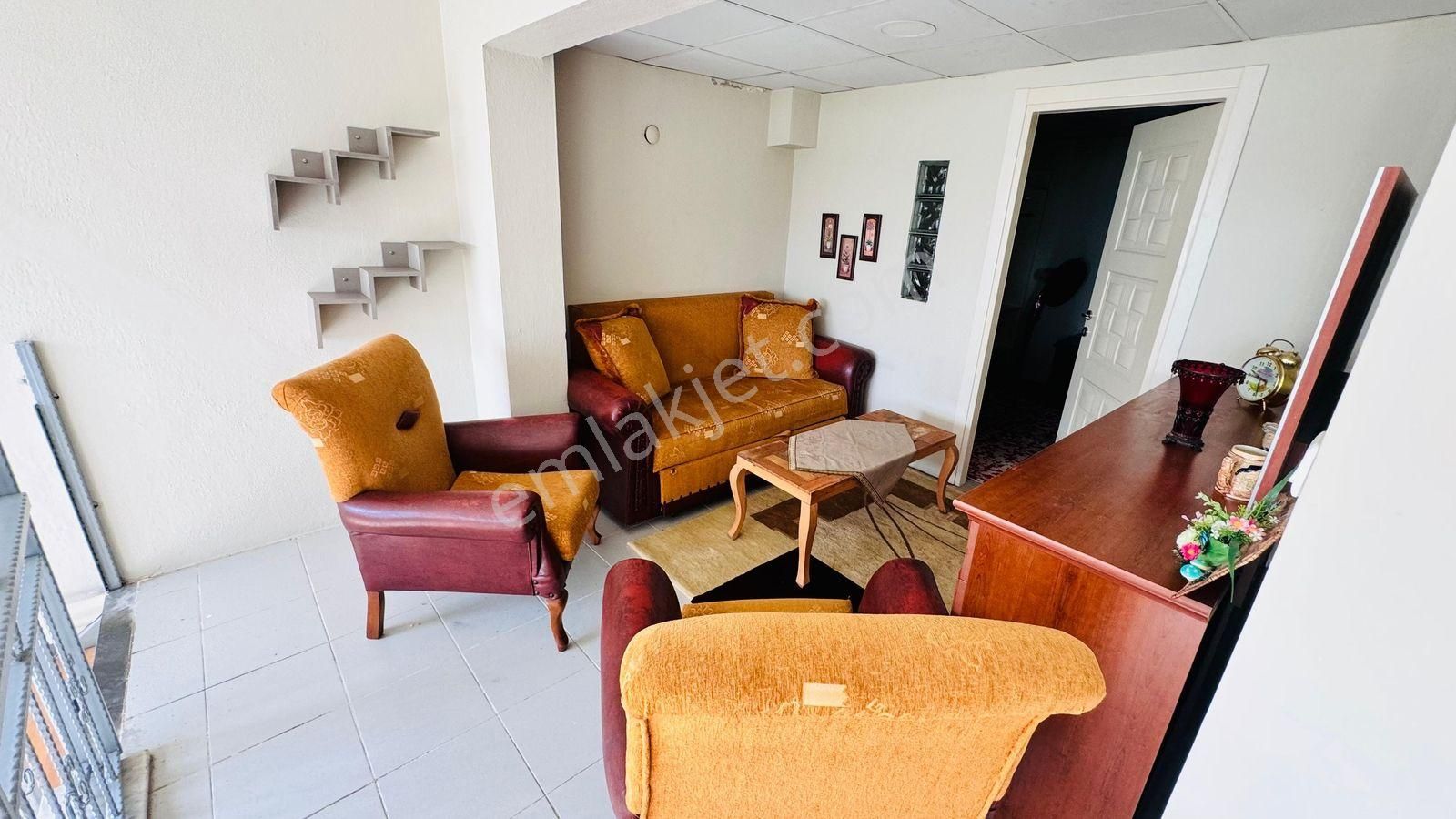 Buca Yaylacık Mah Merkezi Konumda 5+1 Eşyalı Dubleks Daire - Görsel 10