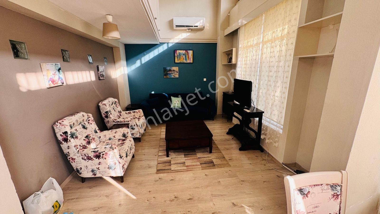 Buca Yaylacık Mah Merkezi Konumda 5+1 Eşyalı Dubleks Daire - Görsel 9